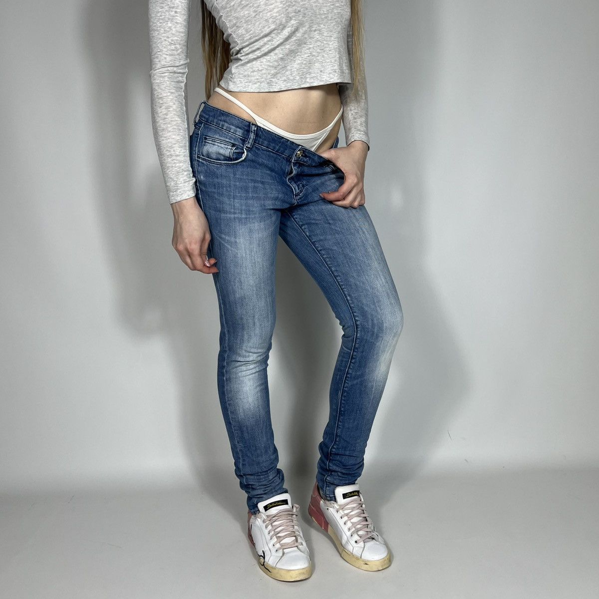 Versus Versace Vintage Y2K Versace Versus Luxury Casual Jeans 90s Style Size 28" / US 6 / IT 42 - 2 Thumbnail