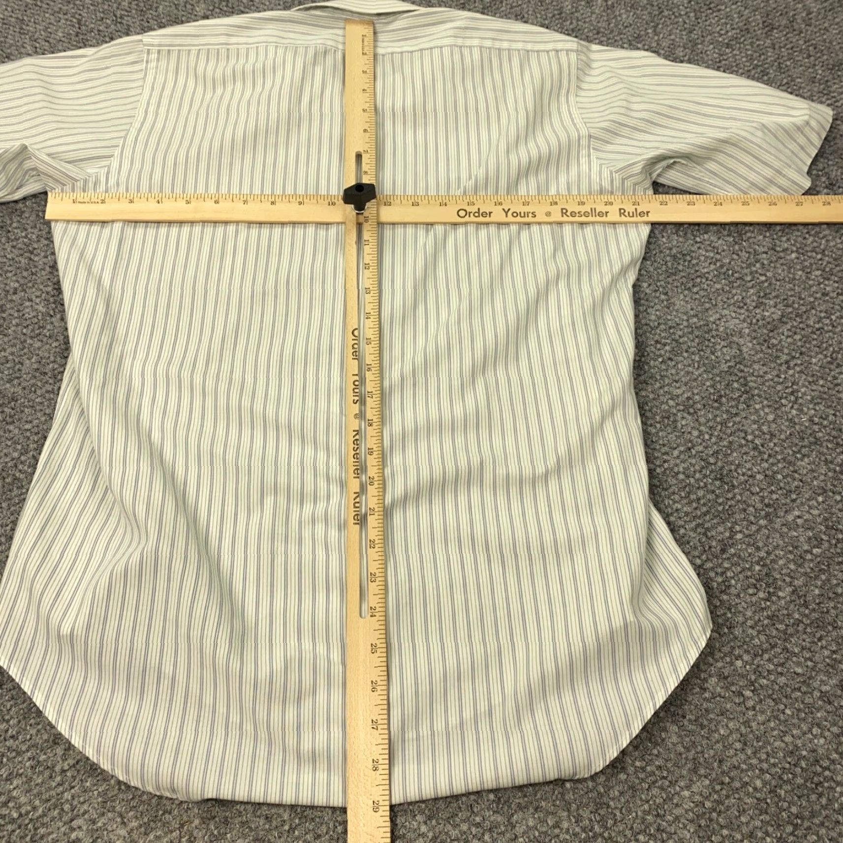 Oscar De La Renta VTG Oscar de la Renta Mens Shirt Button-Up Striped Beige 15.5 Lightweight Casual Shirt Mens Size 15.5 Beige Striped Button Up Lightweight Size US M / EU 48-50 / 2 - 7 Thumbnail