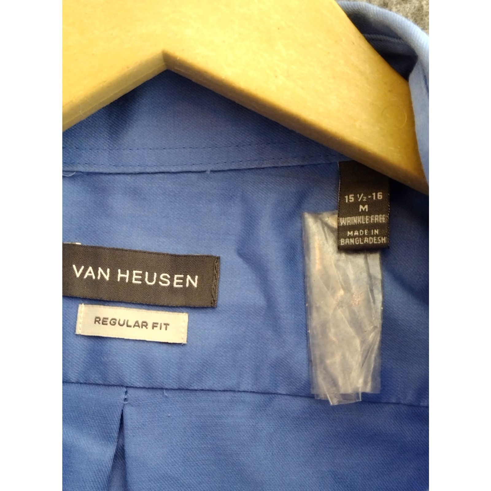 Van Heusen Van Heusen Shirt M Blue Short Sleeve Dress Regular Fit Button-Up Casual Business Travel Mens 15 1/2 - 16 Size 40R - 6 Thumbnail