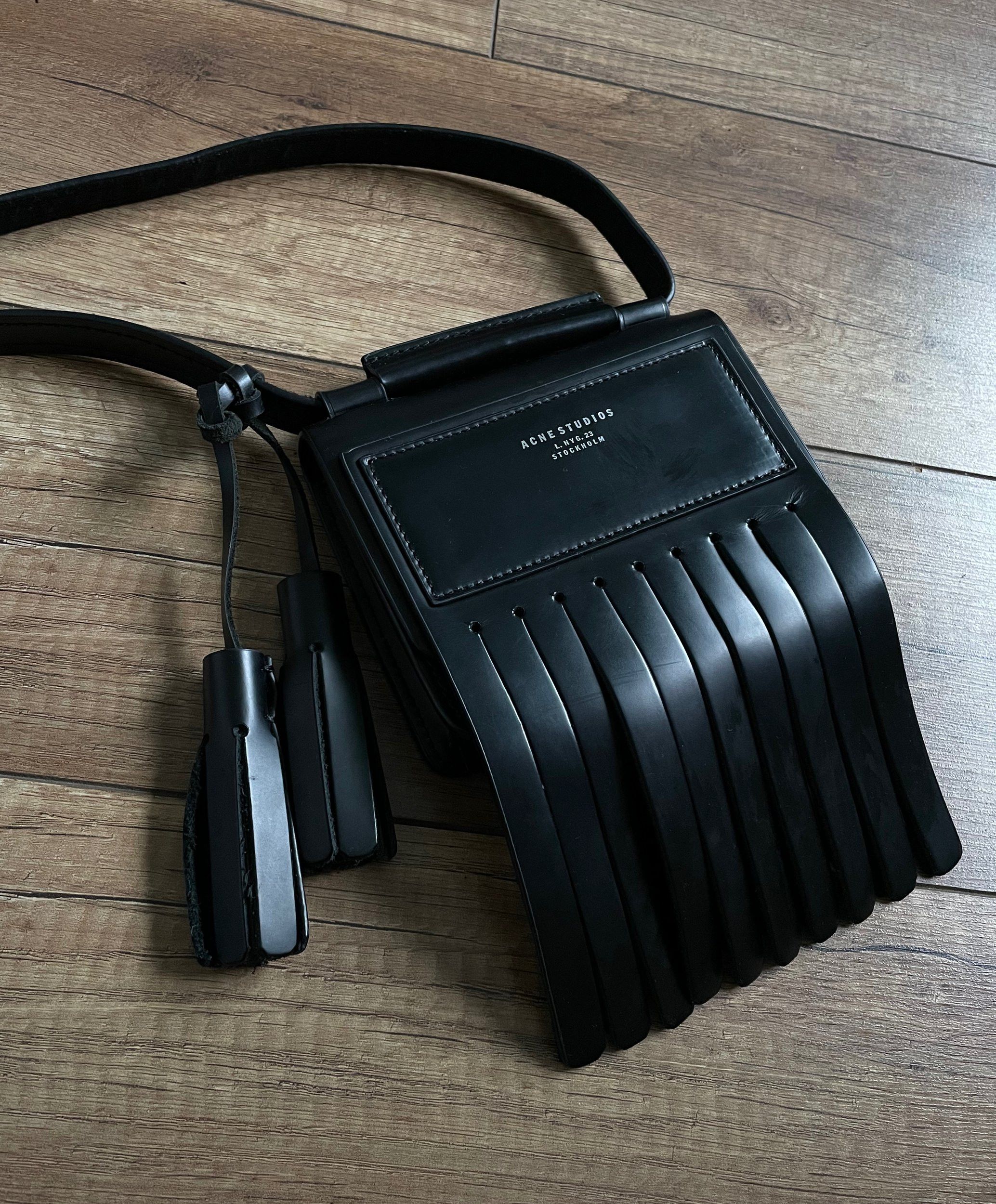 Acne Studios Acne Studios Laurie Leather Fringe Crossbody Mini Bag Size ONE SIZE - 3 Thumbnail