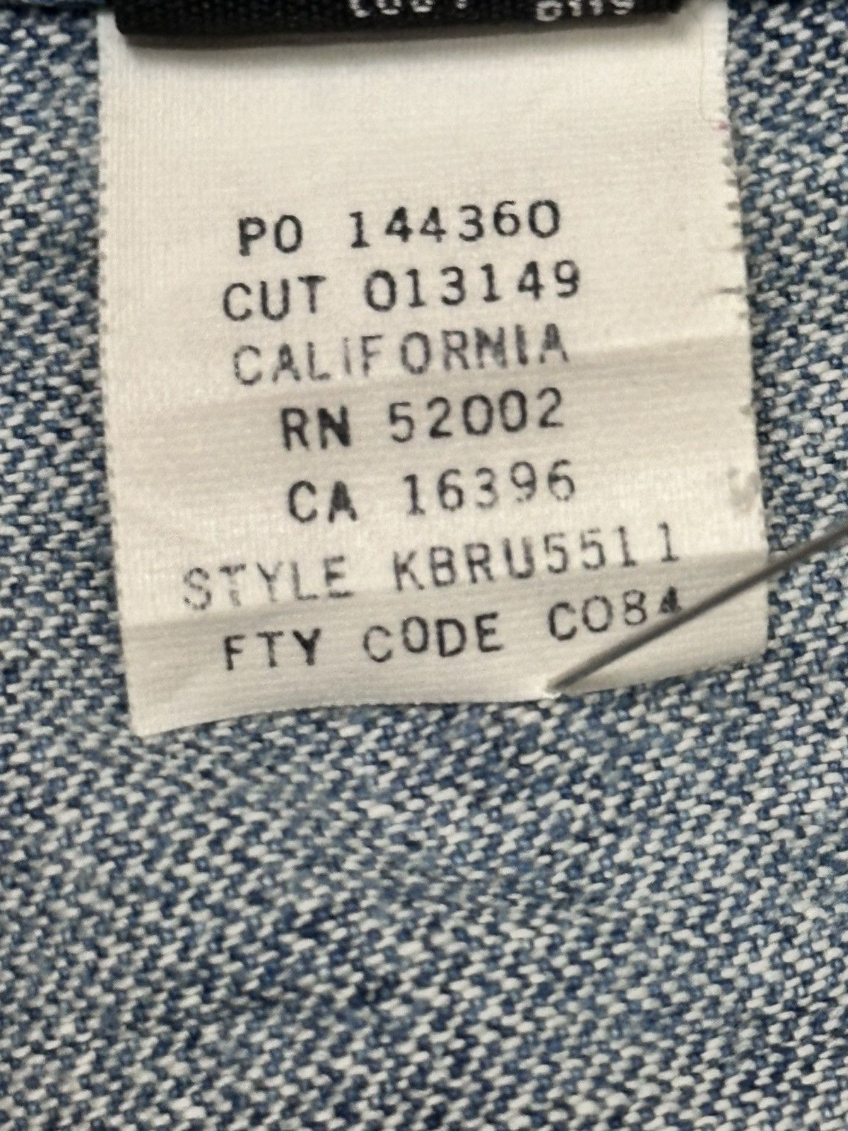 DKNY Vintage DKNY Jean Slight Flare & Bootcut with Faded BlueWash Size US 33 - 13 Thumbnail