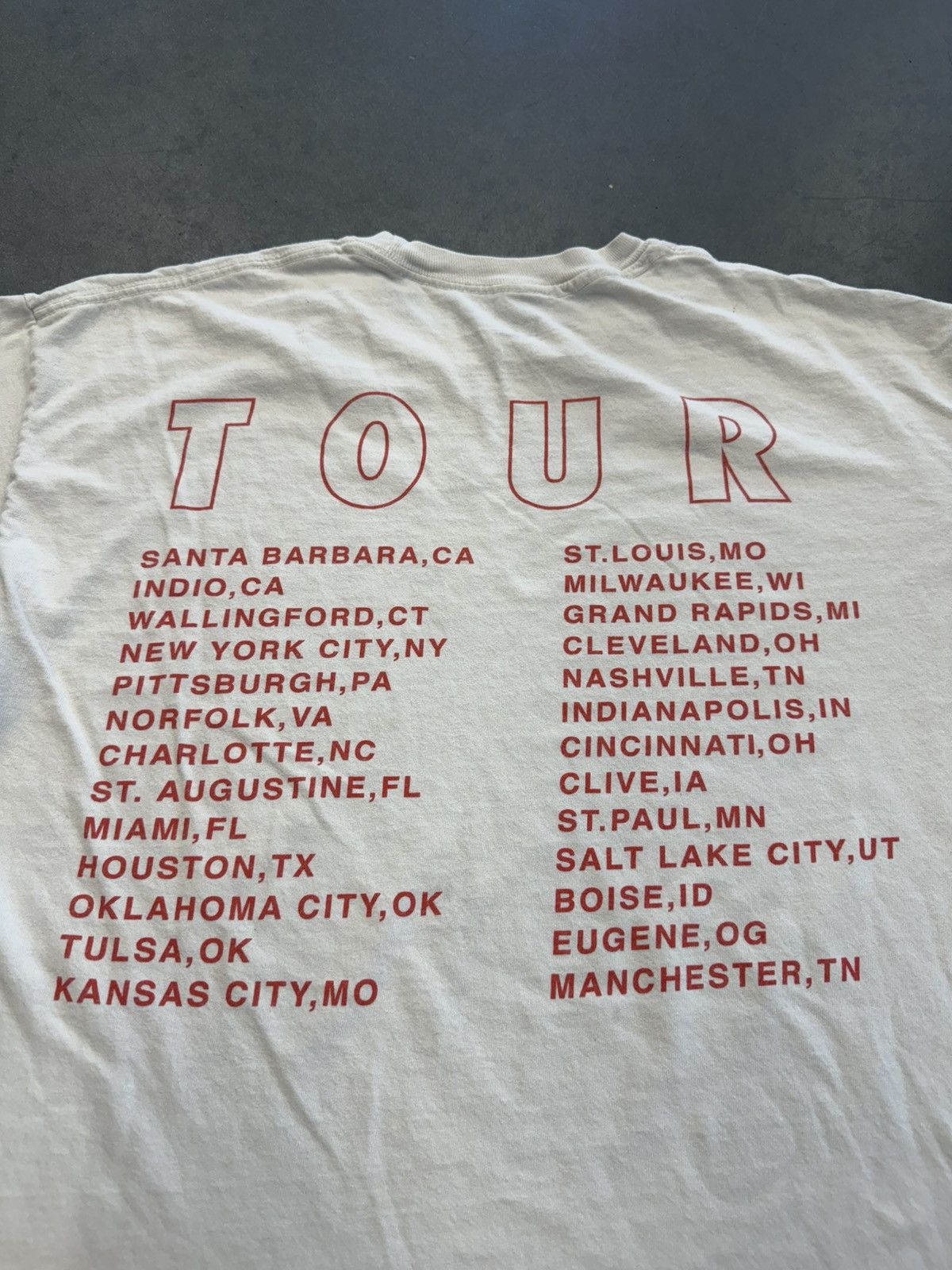 Travis Scott 2017 Travis Scott Live In Concert Birds Eye View Tee Size US XL / EU 56 / 4 - 9 Thumbnail