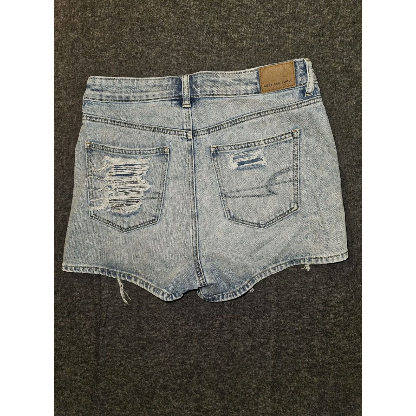 American Eagle Outfitters VINTAGE American Eagle Outfitters Mom Shorts Women's 4 Blue High Rise Distressed Stretch Preppy Size 27" / US 4 / IT 40 - 8 Thumbnail