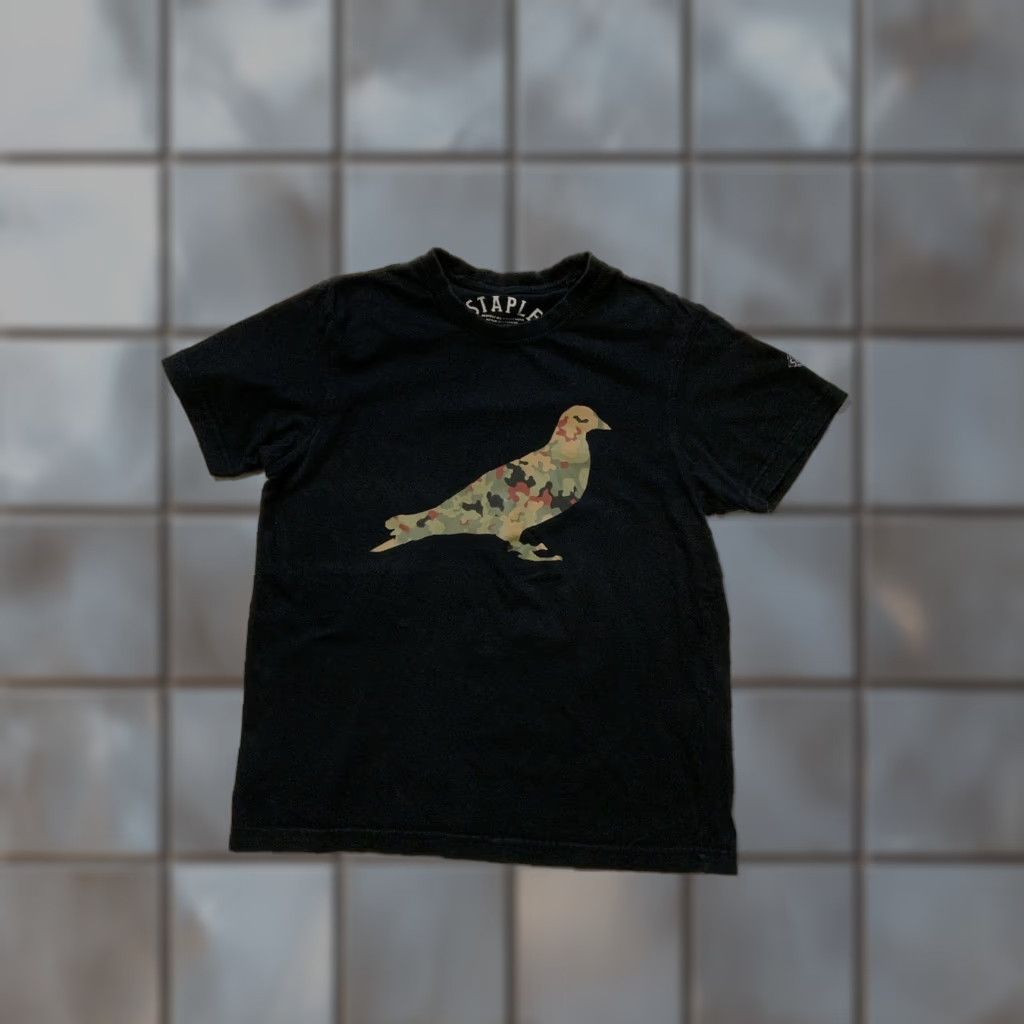Vintage Staple Pigeon The Staple Standard Black Camouflage Graphic S/S T-Shirt Mens S Size US S / EU 44-46 / 1 - 1 Thumbnail