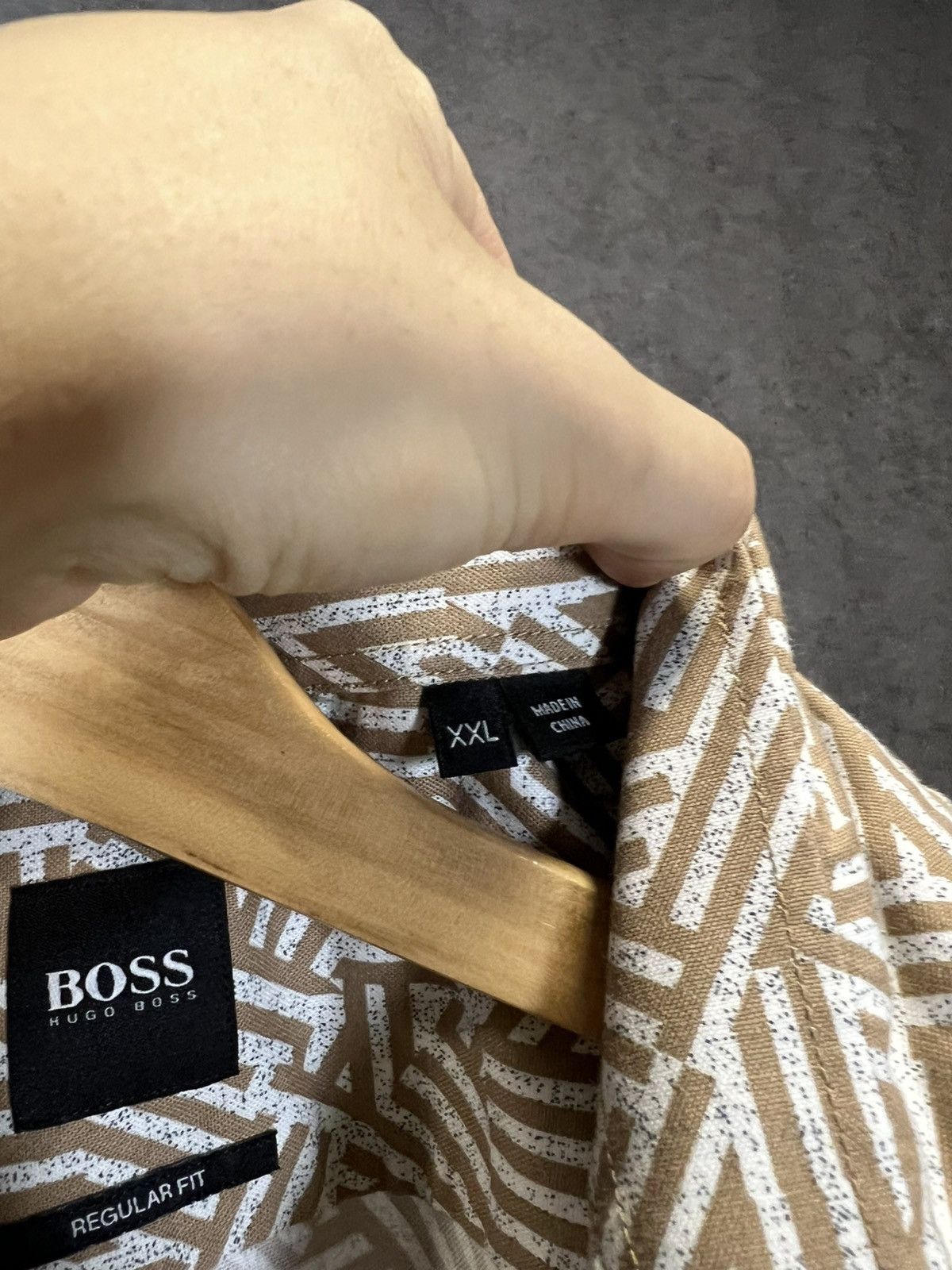 Hugo Boss Hugo Boss designer monogram shirt Size US XXL / EU 58 / 5 - 4 Thumbnail