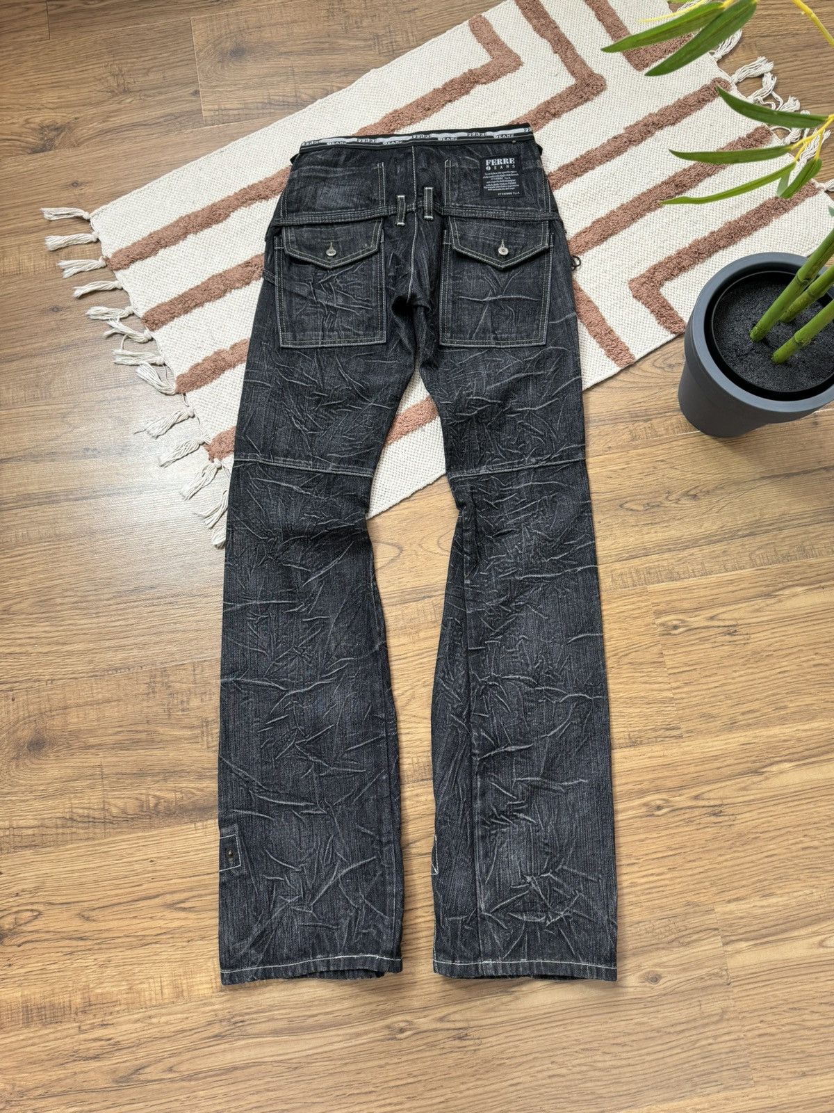 Gianfranco Ferre FERRE Y2K OPIUM STYLE WASHED BONDAGE DENIM PANTS Size 26" / US 2 / IT 38 - 9 Thumbnail