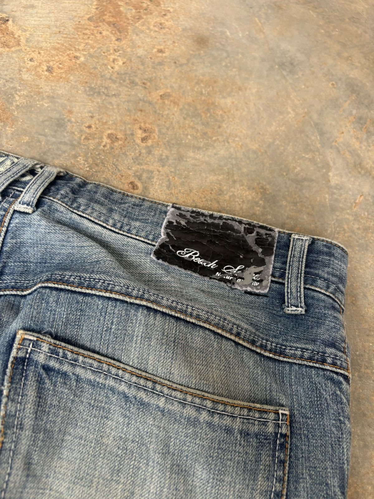 Hysteric Glamour Distressed Denim Nature And Blue Ifsixwasnine Style Jeans Size US 33 - 9 Thumbnail