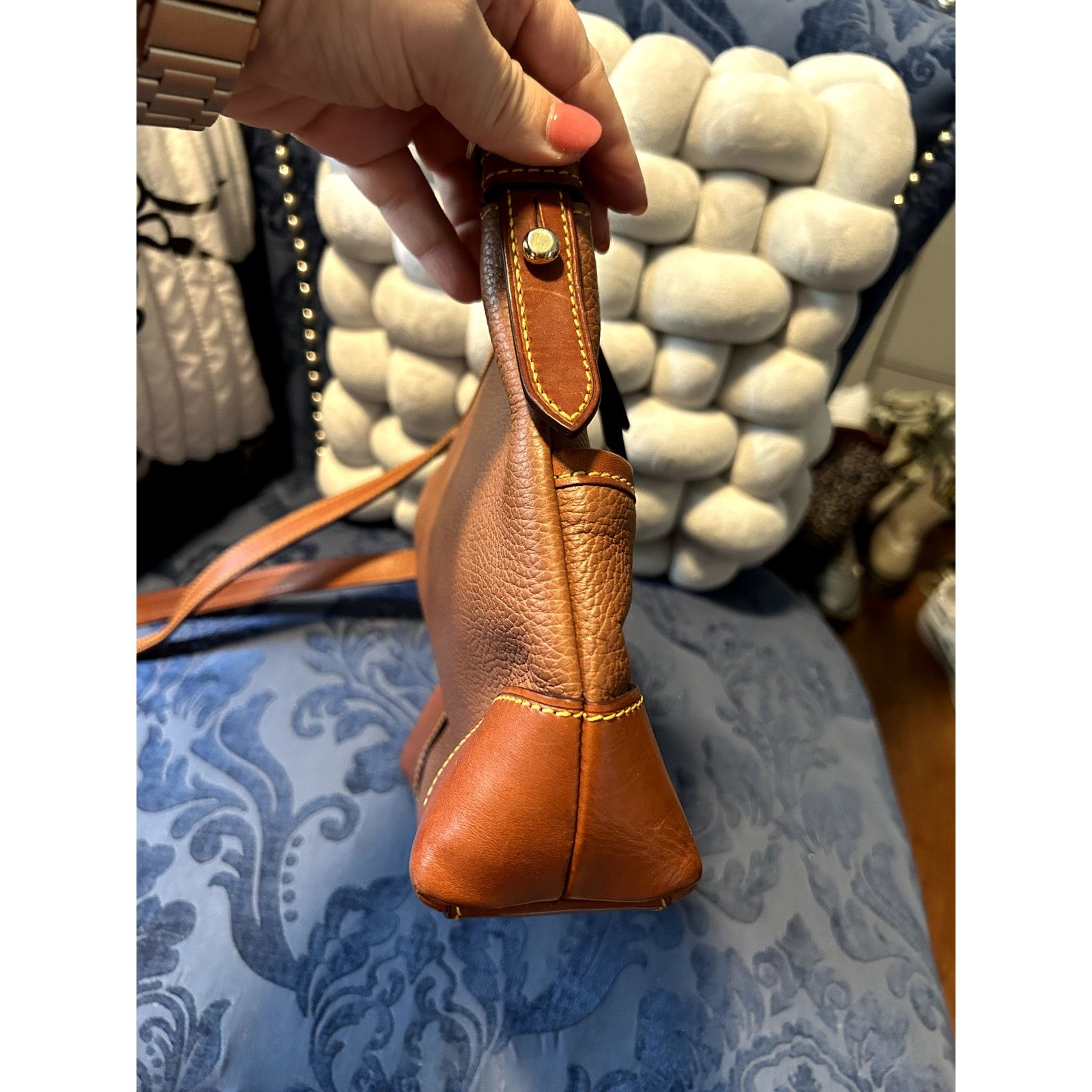 Dooney & Bourke Dooney & Bourke Brown Double Pocket Shoulder Bag Size ONE SIZE - 6 Thumbnail