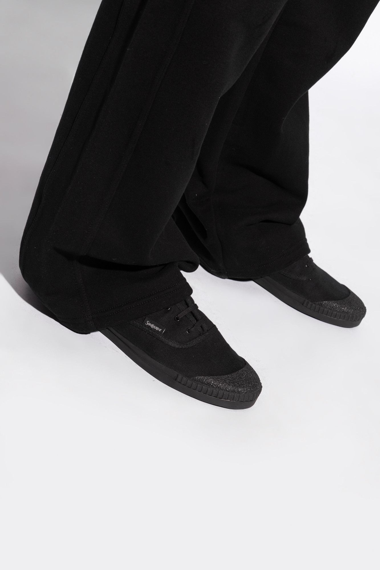 Saint Laurent Paris o1la1rc1a0526 776199 Wes Low-Top Sneakers in Canvas in Black Size US 9 / EU 42 - 2 Thumbnail
