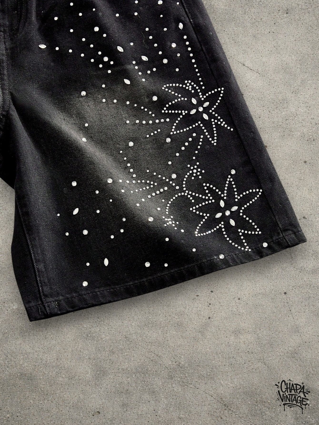 Vintage Dark gray rhinestone shorts Size US 34 / EU 50 - 4 Thumbnail