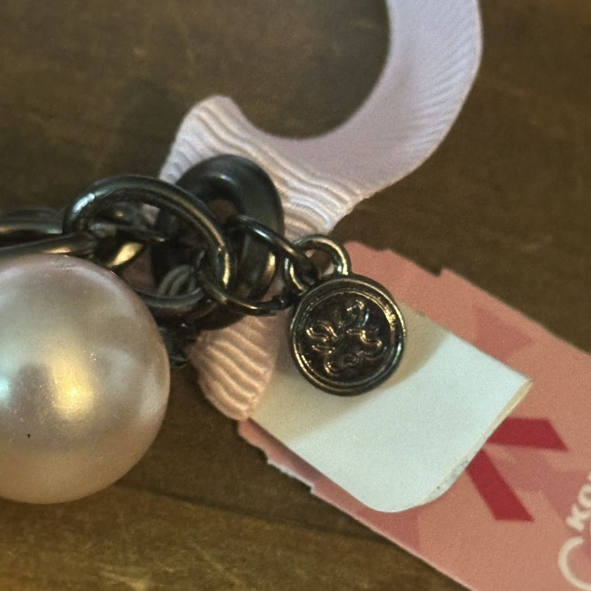 Vera Wang Simply Vera multi chain breast cancer awareness necklace Size ONE SIZE - 4 Thumbnail