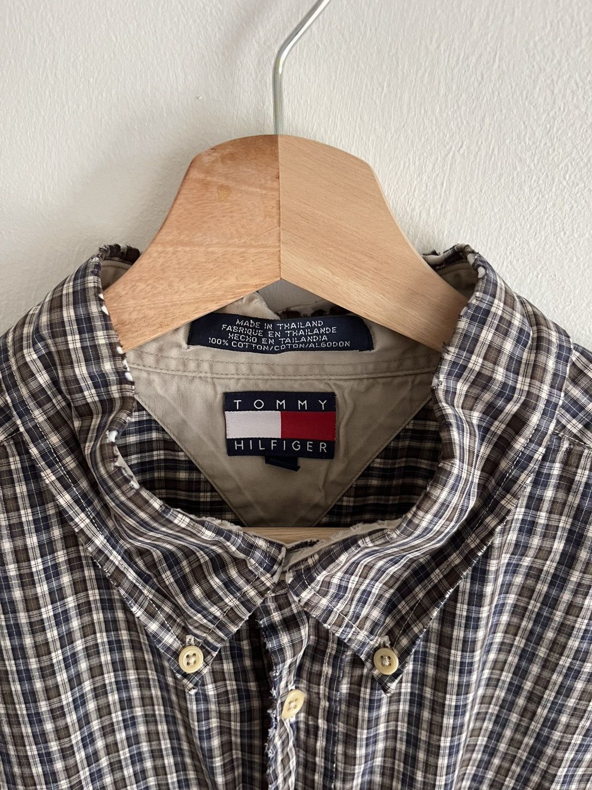 Tommy Hilfiger Tommy Hilfiger 100% Cotton Plaid 90s Y2K 00s Boxy Size US XL / EU 56 / 4 - 4 Thumbnail