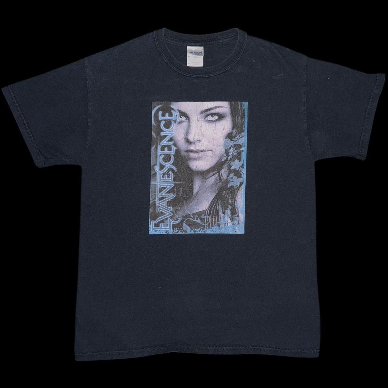 Vintage Vintage 2000s Evanescence Nu-Metal Amy Lee Rare Band Tee Size US M / EU 48-50 / 2 - 3 Thumbnail