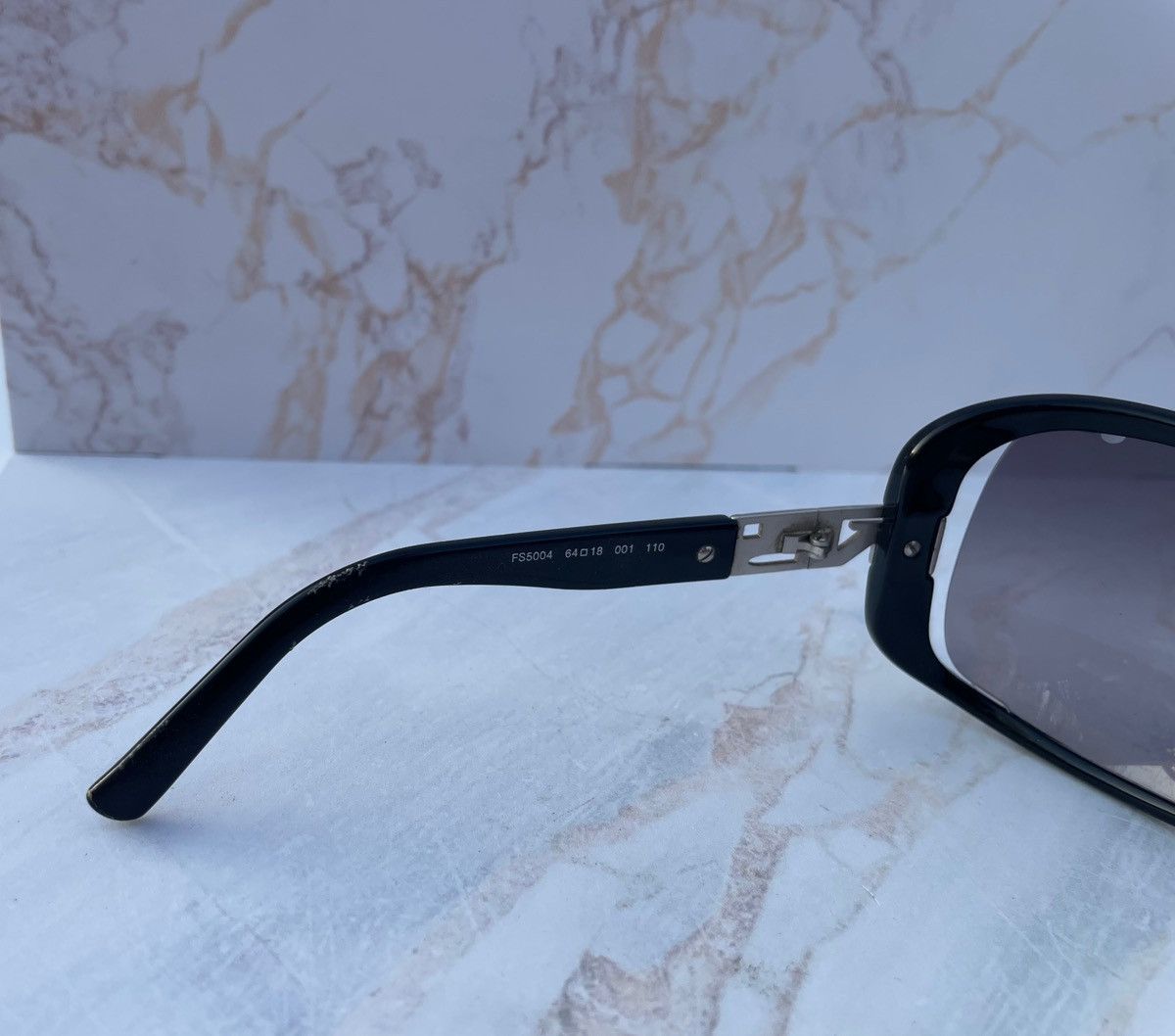 Fendi Fendi vintage sunglasses FS5004 Size ONE SIZE - 9 Thumbnail