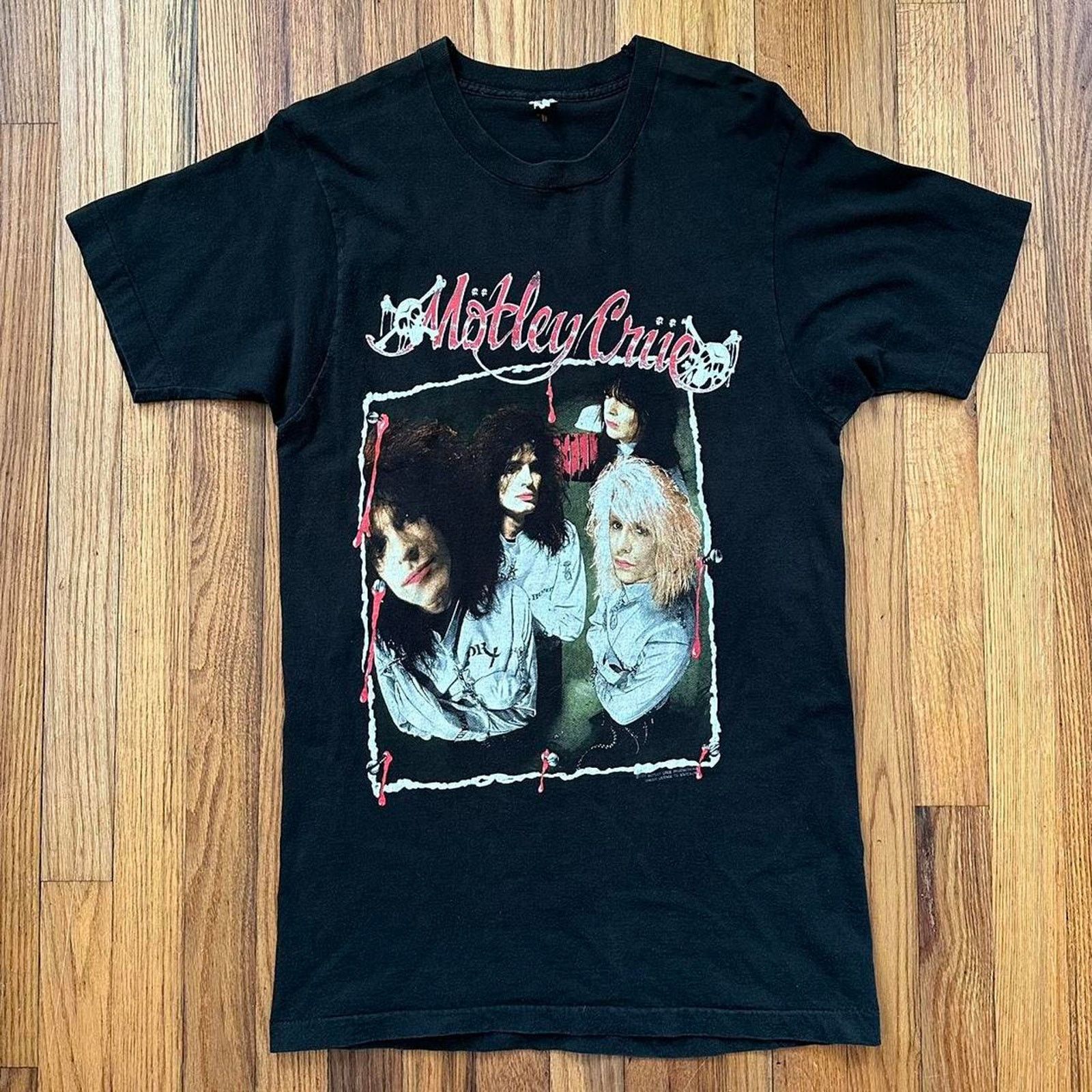Band Tees × Vintage RARE Vintage 1989 Motley Crue Single Stitch Tour T Shirt M Size US M / EU 48-50 / 2 - 1 Thumbnail