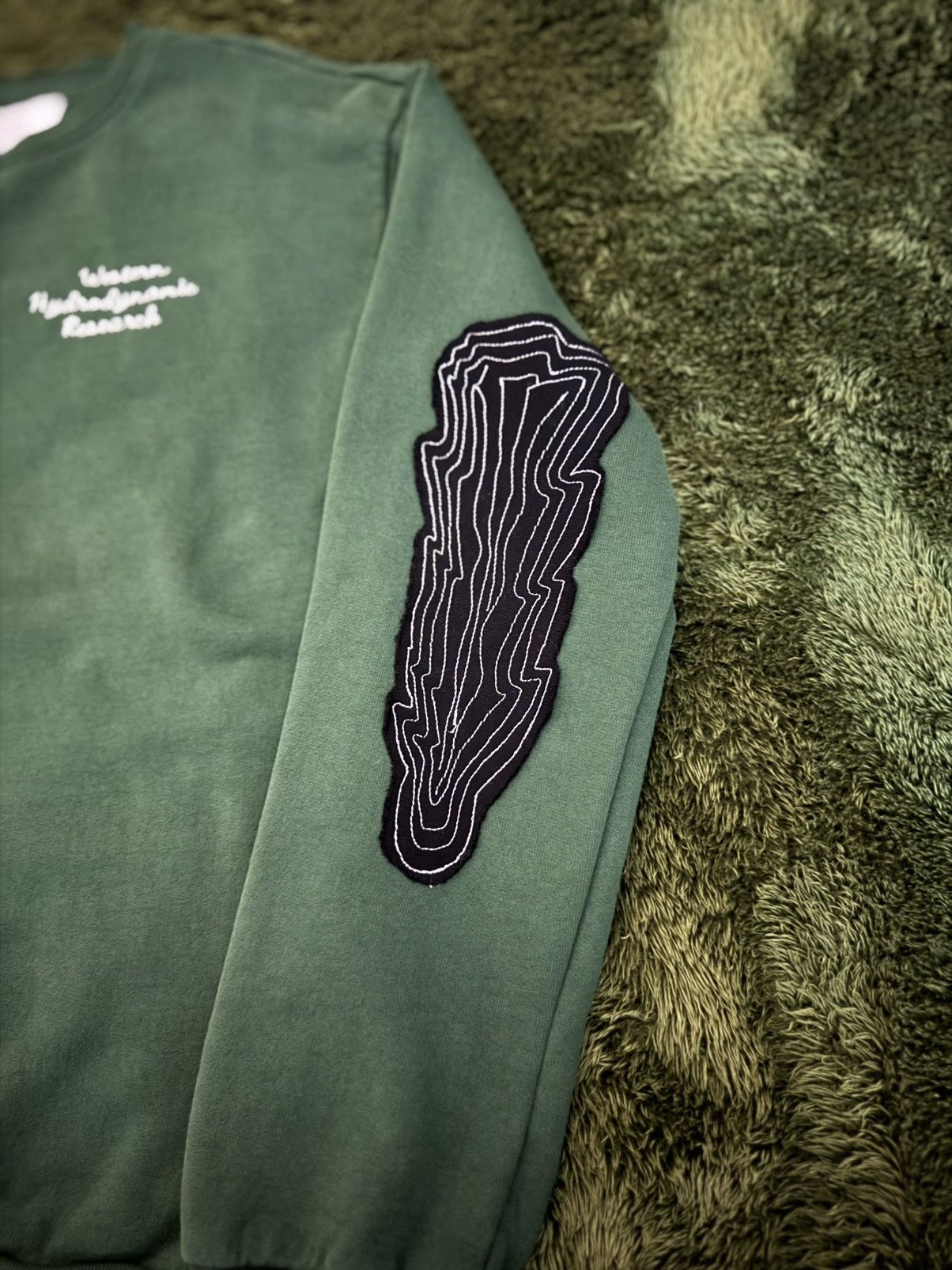 Western Hydrodynamic Research [M] WHR Western Hydrodynamic Research Kelp Elbow Sweatshirt Size US M / EU 48-50 / 2 - 4 Thumbnail