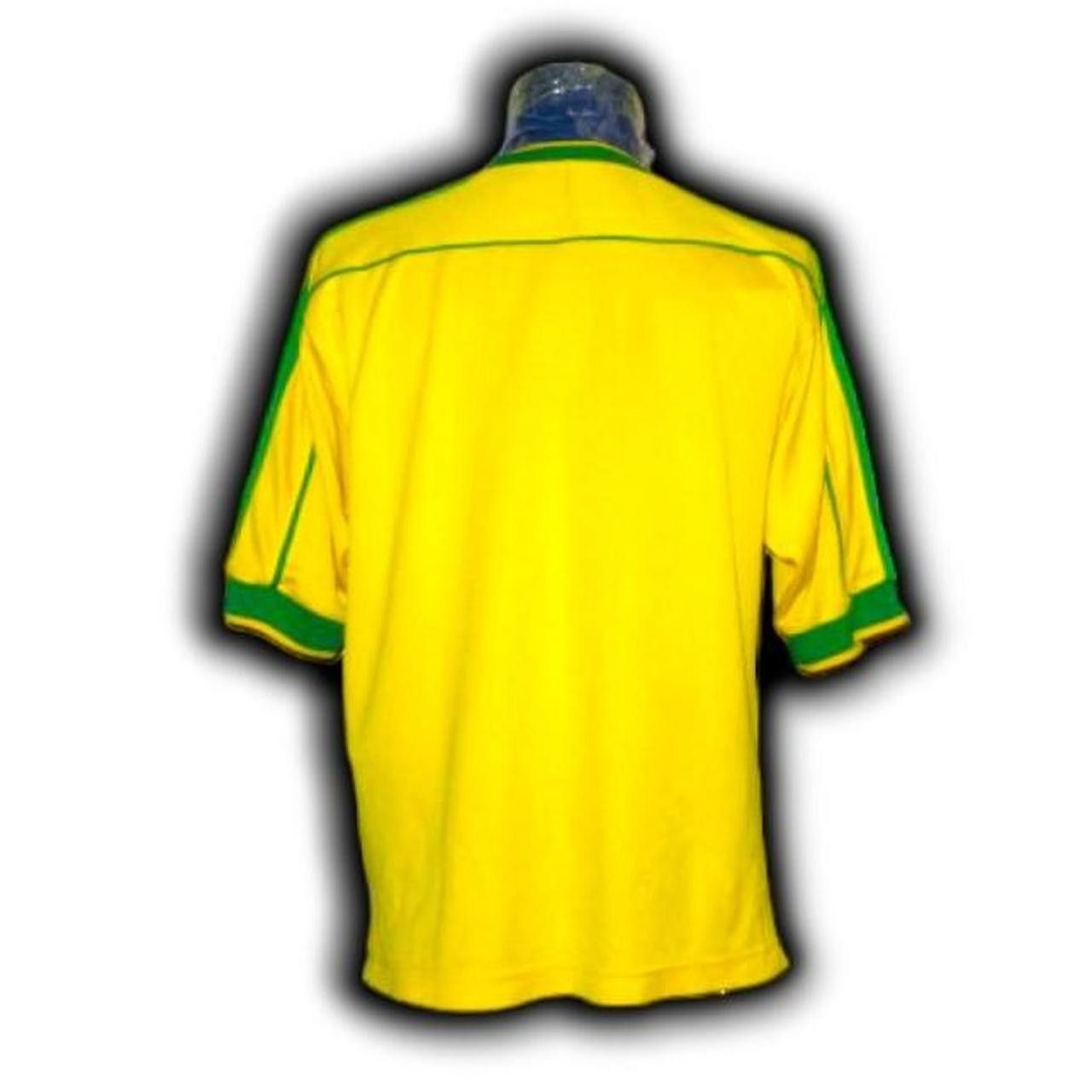 Nike Fc Brazil 1998 1999 Home Shirt Jersey Size US S / EU 44-46 / 1 - 3 Thumbnail