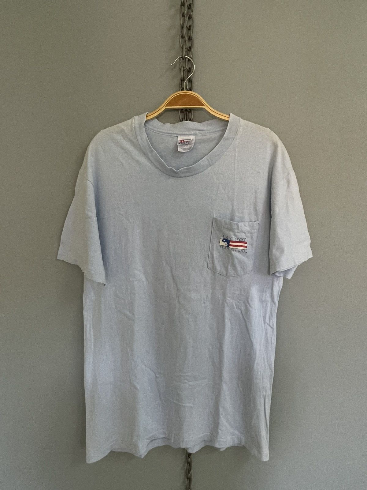 Vintage Vintage 90s T&C Sport Skate Designs pocket tee t shirt Size US M / EU 48-50 / 2 - 1 Thumbnail