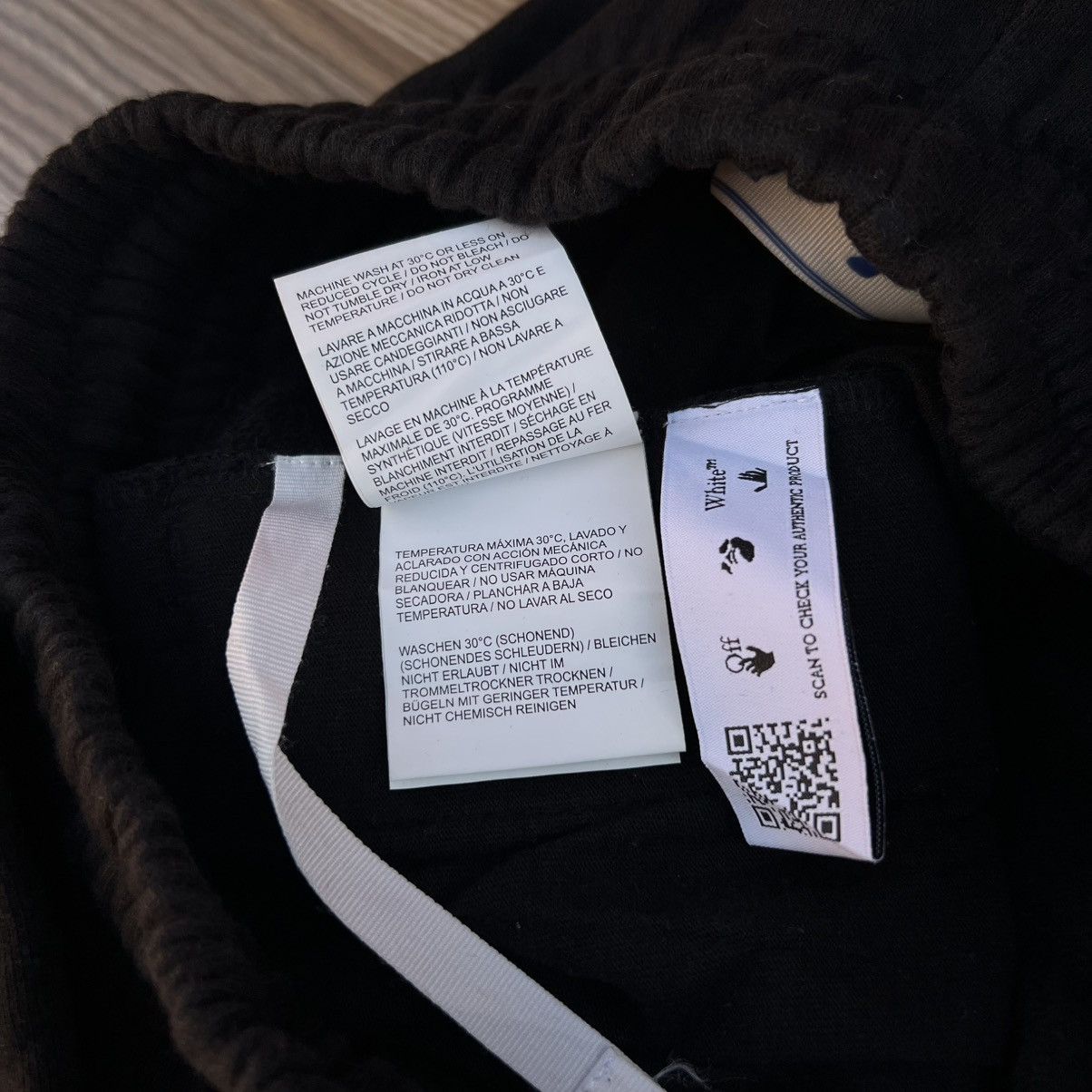 Off-White Off-White Diagonal Print Long Pants. Size US 30 / EU 46 - 10 Thumbnail