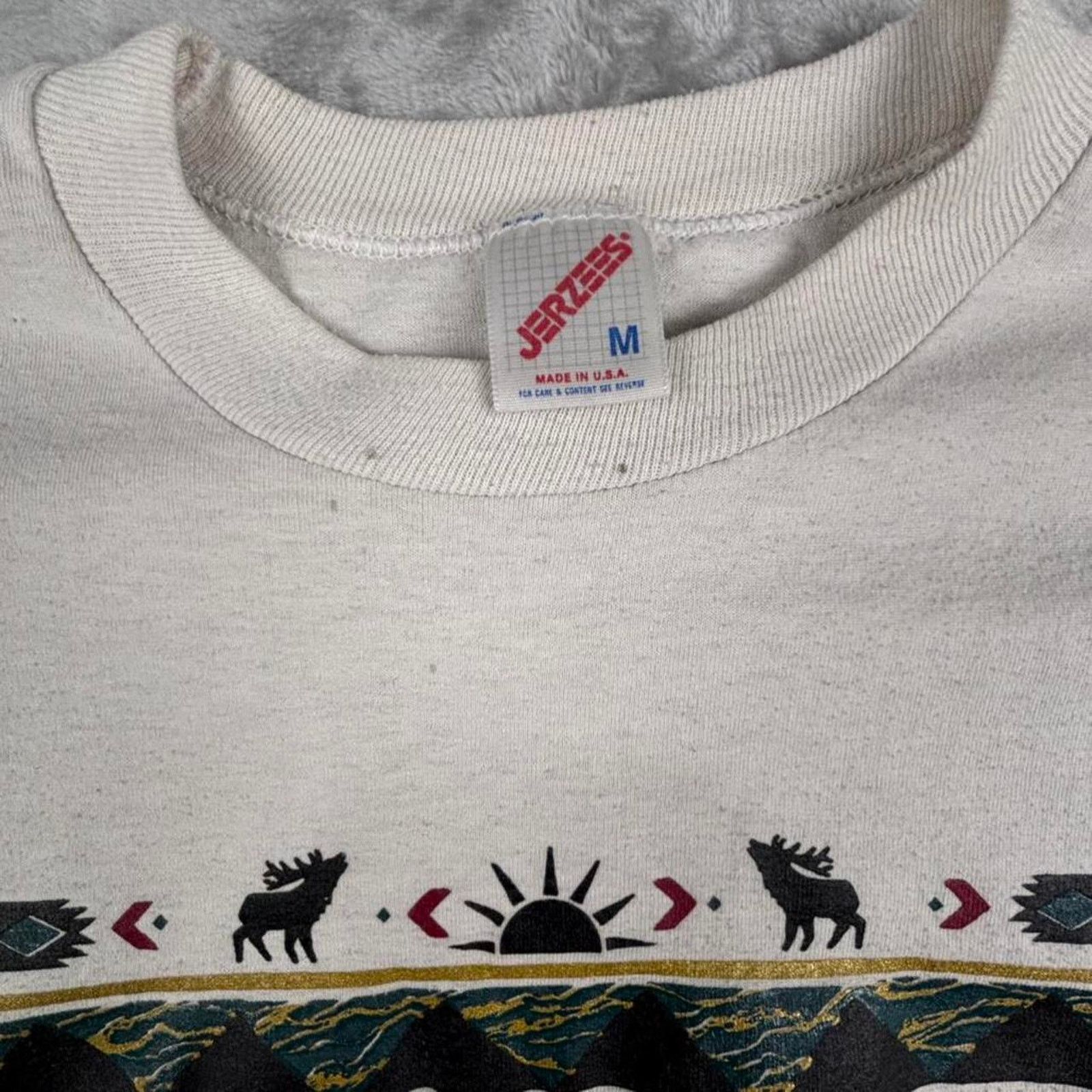 Jerzees VTG Jerzees Utah Black Hills South Dakota tshirt mens M Size US M / EU 48-50 / 2 - 5 Thumbnail