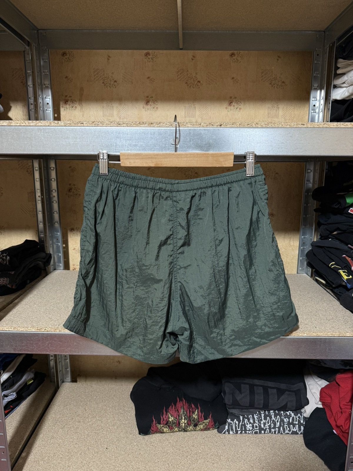 Nike × Vintage 🏝️ Vintage 80s/90s Beach Nike retro shorts Size M Y2K hype Size US 32 / EU 48 - 2 Thumbnail