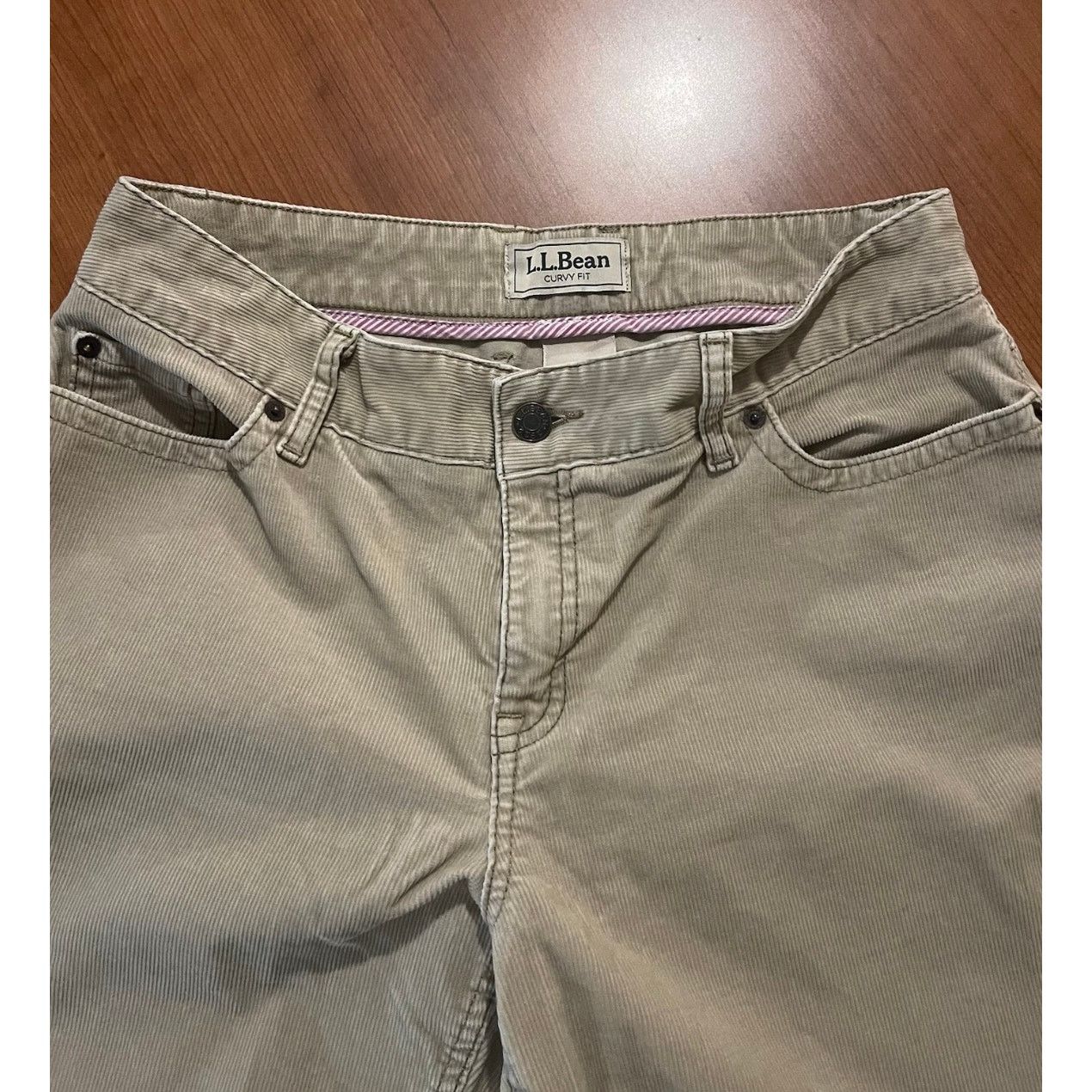 L.L. Bean LL Bean Women’s Beige Curvy Fit Corduroy Straight Pants 8R Size 30" / US 8 / IT 44 - 3 Thumbnail