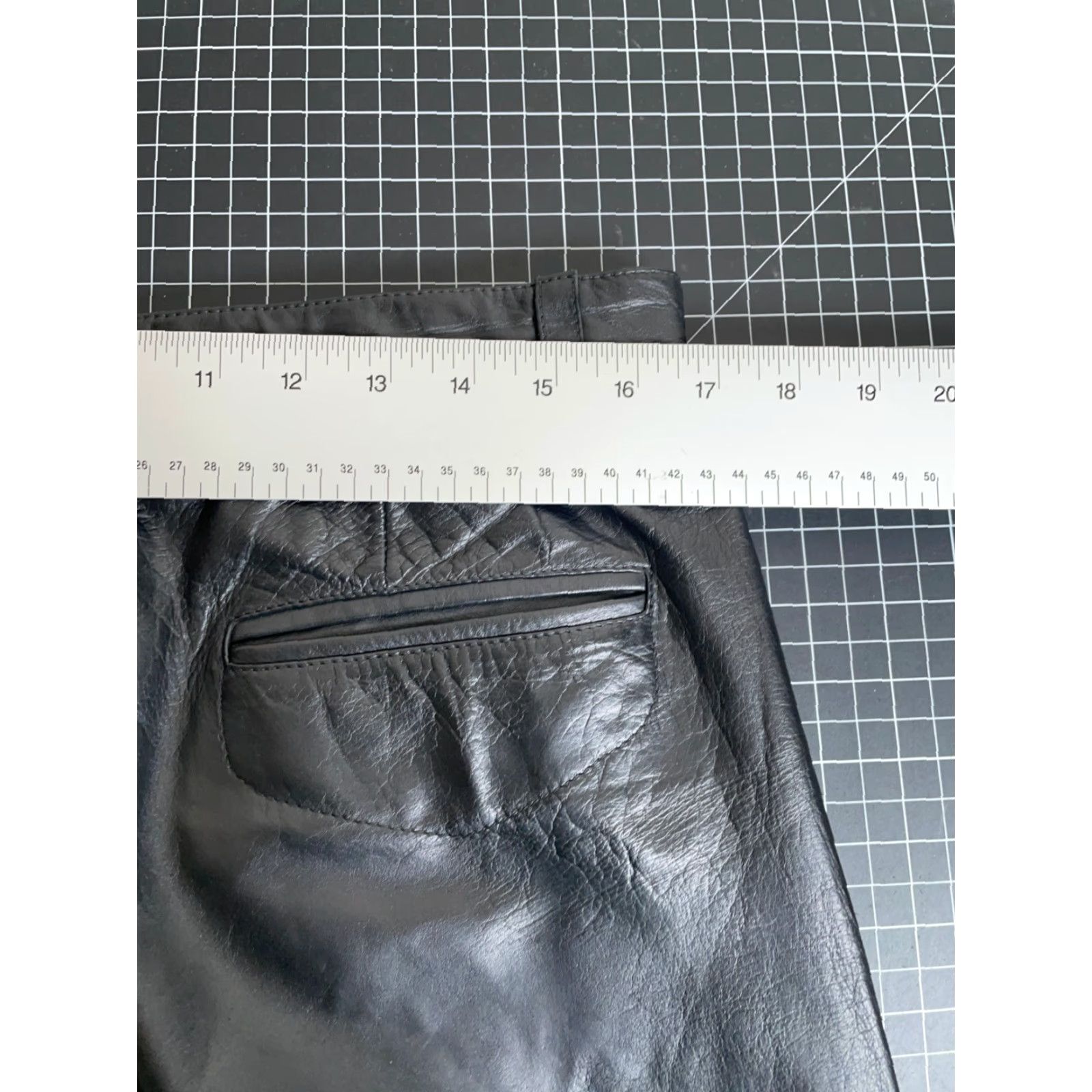 Vintage VINTAGE 4 Openers Leather Motorcycle Pants Mens 33 x 31 Black Lined Tapered 90s Decade 34 Tag Mens Size US 33 - 4 Thumbnail