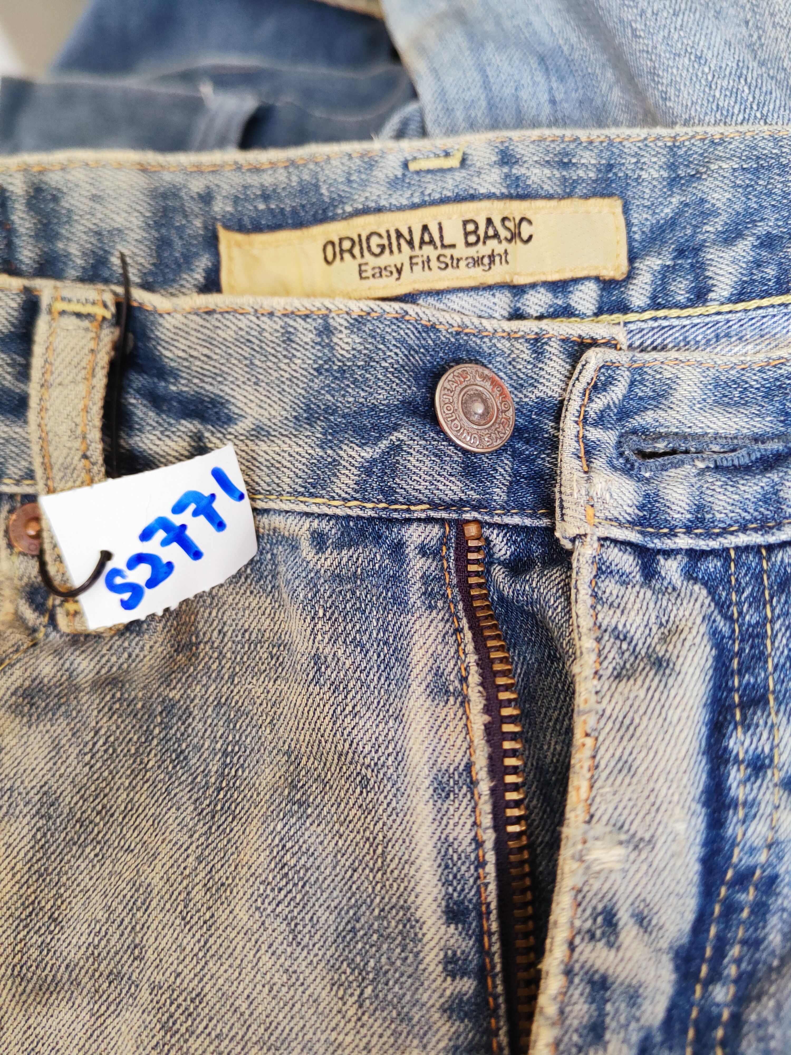 Japanese Brand Uniqlo Blue Faded Distressed Ripped Jeans #S2771 Size US 30 / EU 46 - 17 Thumbnail