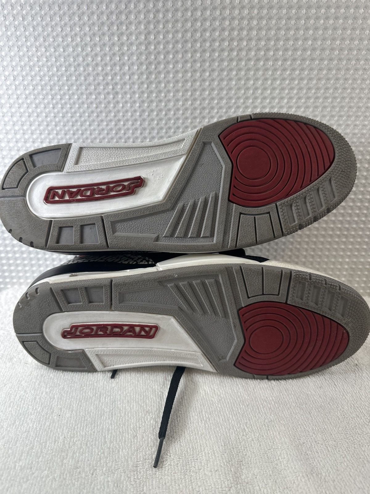 Nike Jordan Legacy 312 Low Bred Cement Grey Gym Red Black Size US 12 / EU 45 - 8 Thumbnail
