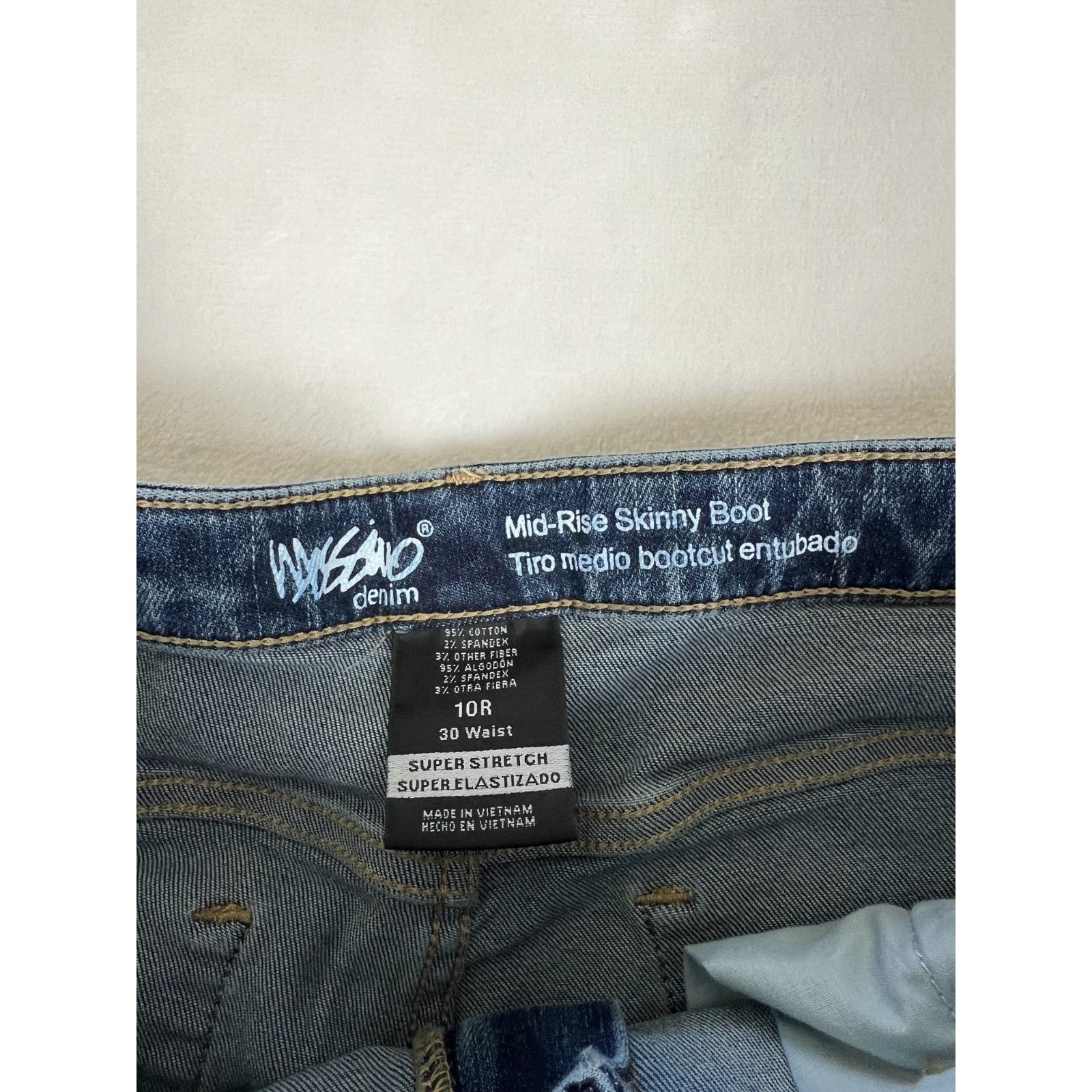 Mossimo Vintage Mossimo Supply Co Women's Denim Jeans Mid Rise Flare Size 30" / US 8 / IT 44 - 4 Thumbnail