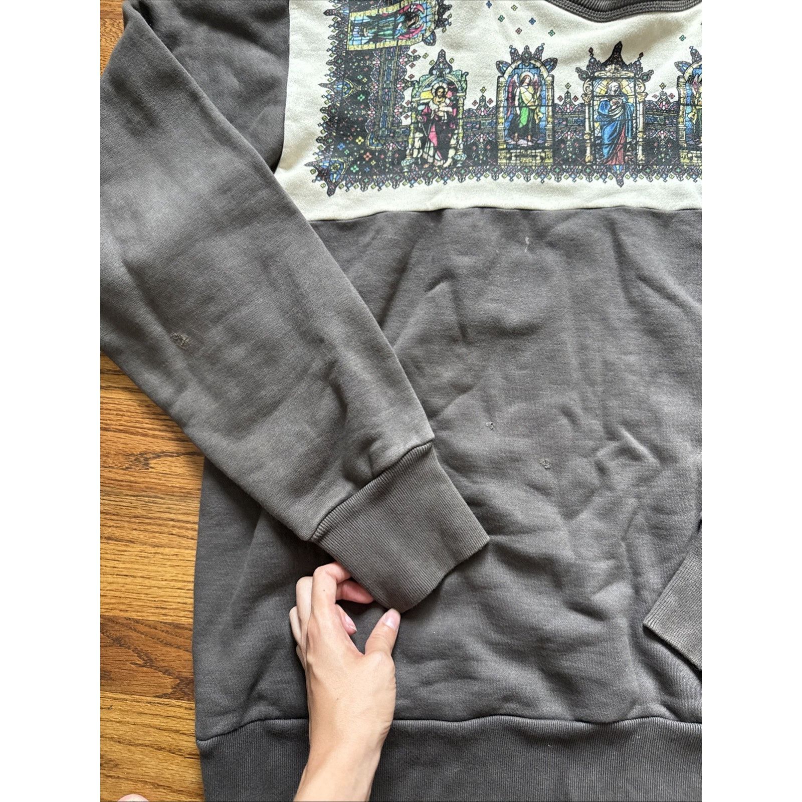 Saint Michael Saint Michael stained glass crewneck sweatshirt Size XL Size US XL / EU 56 / 4 - 5 Thumbnail