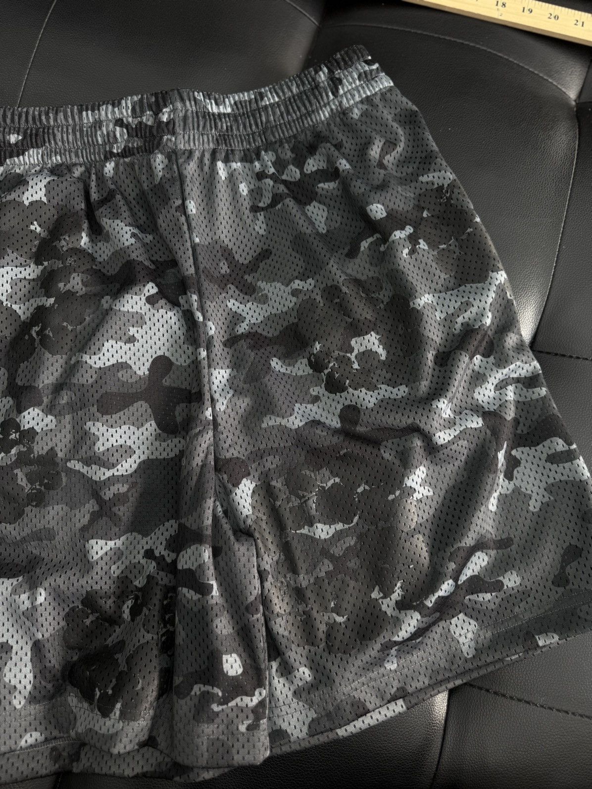 DENIM TEARS Denim Tears Mesh Summer Shorts Black Camo Size M (NEW) Size US 31 - 2 Thumbnail