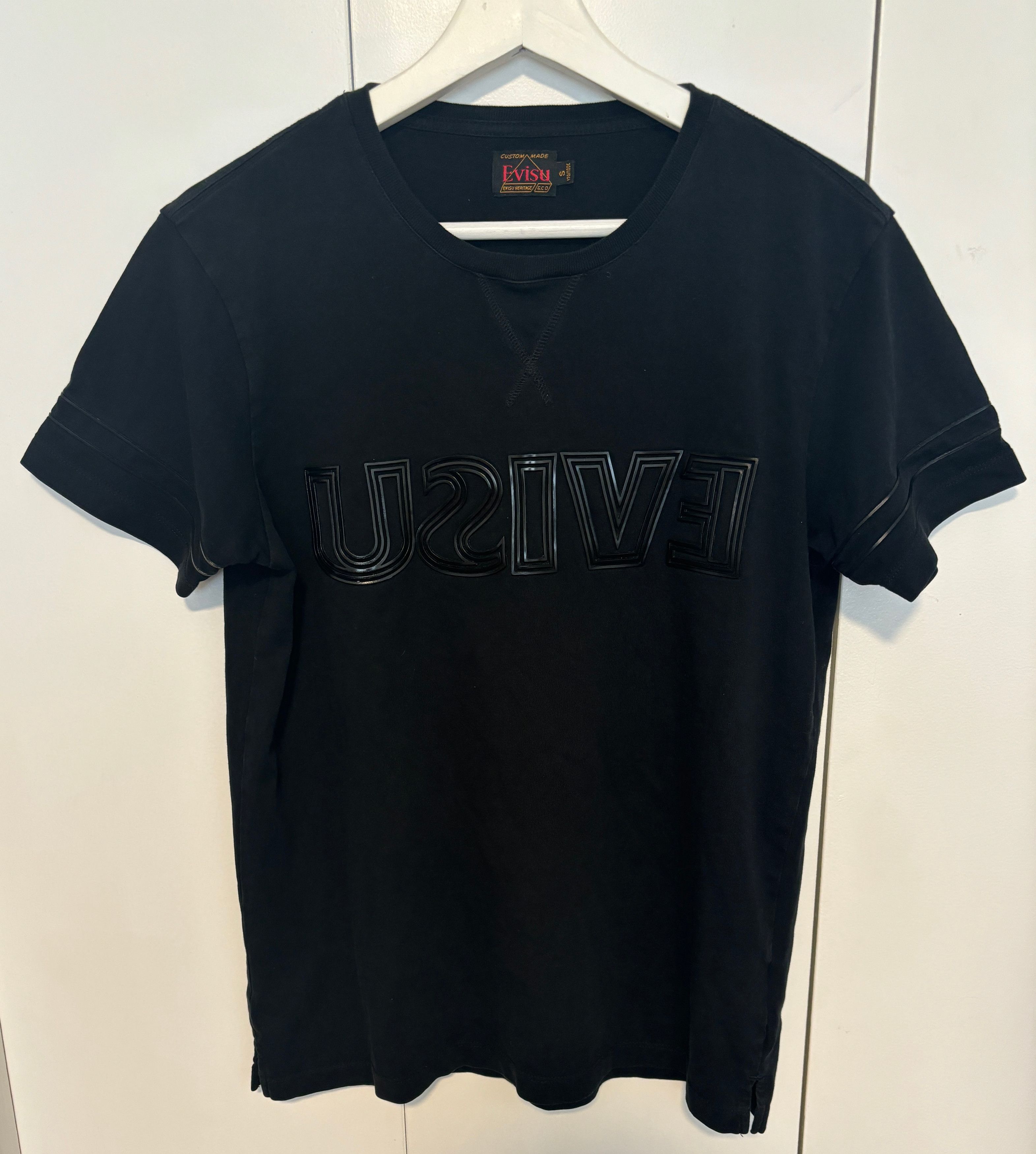 Evisu Rare! Black Reverse Logo T-shirt/ tee Size US S / EU 44-46 / 1 - 2 Thumbnail