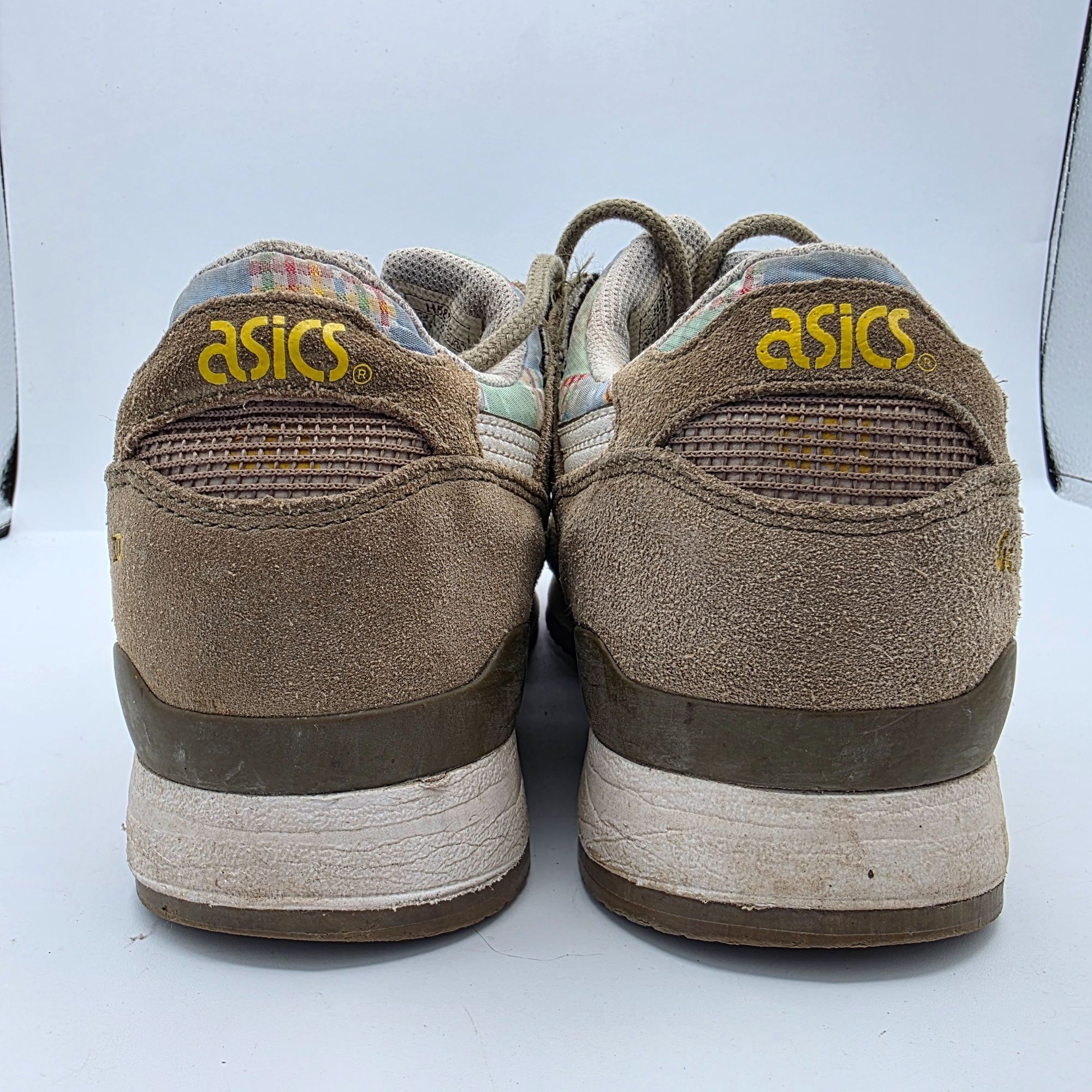 Asics Asics Gel Lyte III Womens Size 7 Light Olive White Sneaker S Size US 7 / IT 37 - 5 Thumbnail