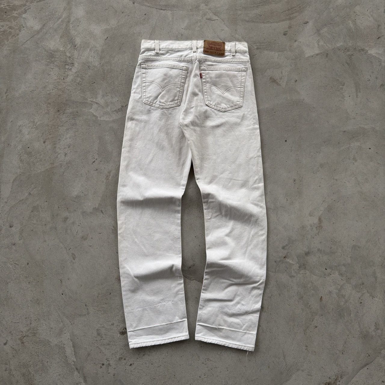 Levi's Vintage Levi's 505 Regular Fit White Jeans Size US 32 / EU 48 - 1 Thumbnail