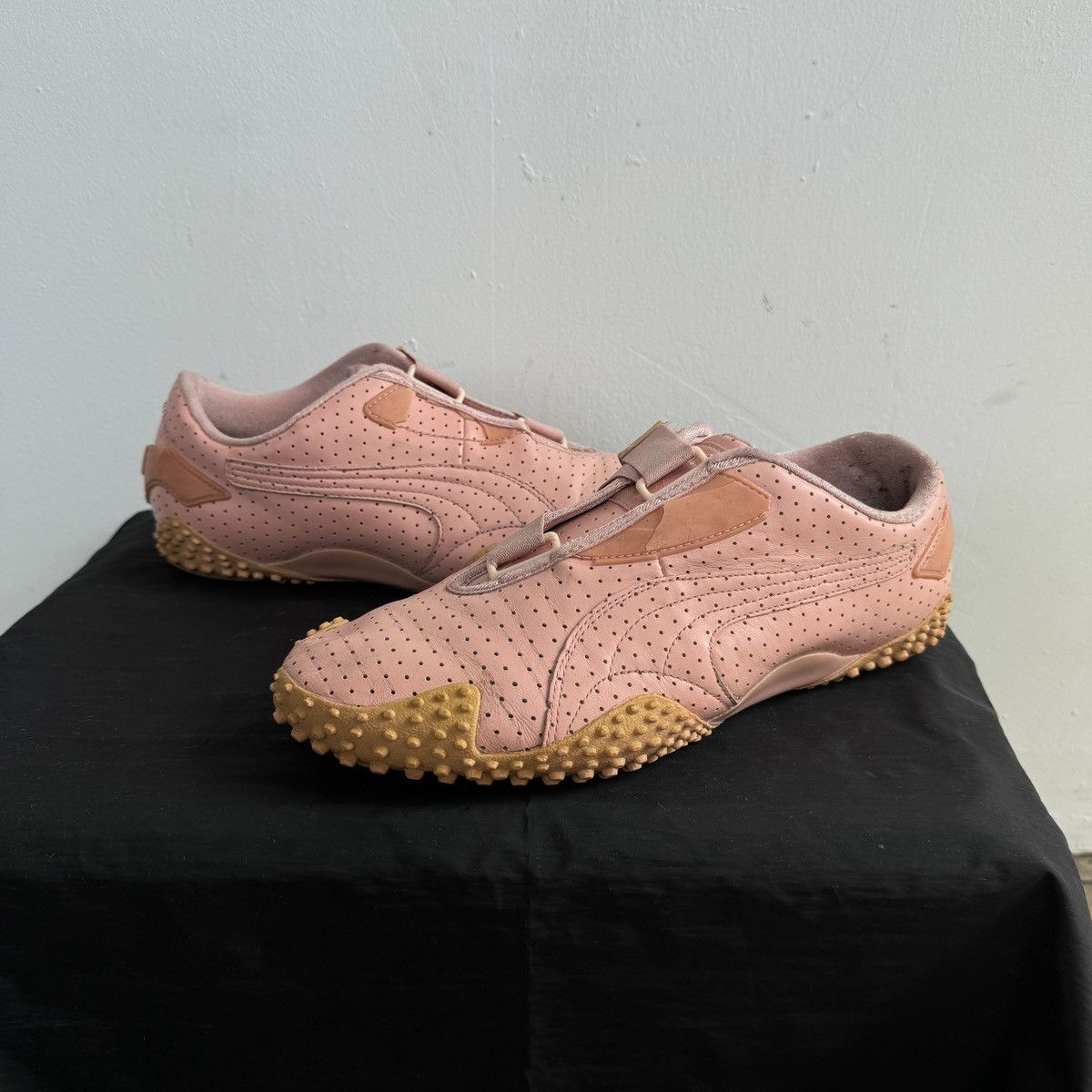 Puma Vintage Rare Puma Monstro Pink Leather Low Sneakers Size US 9 / EU 42 - 3 Thumbnail