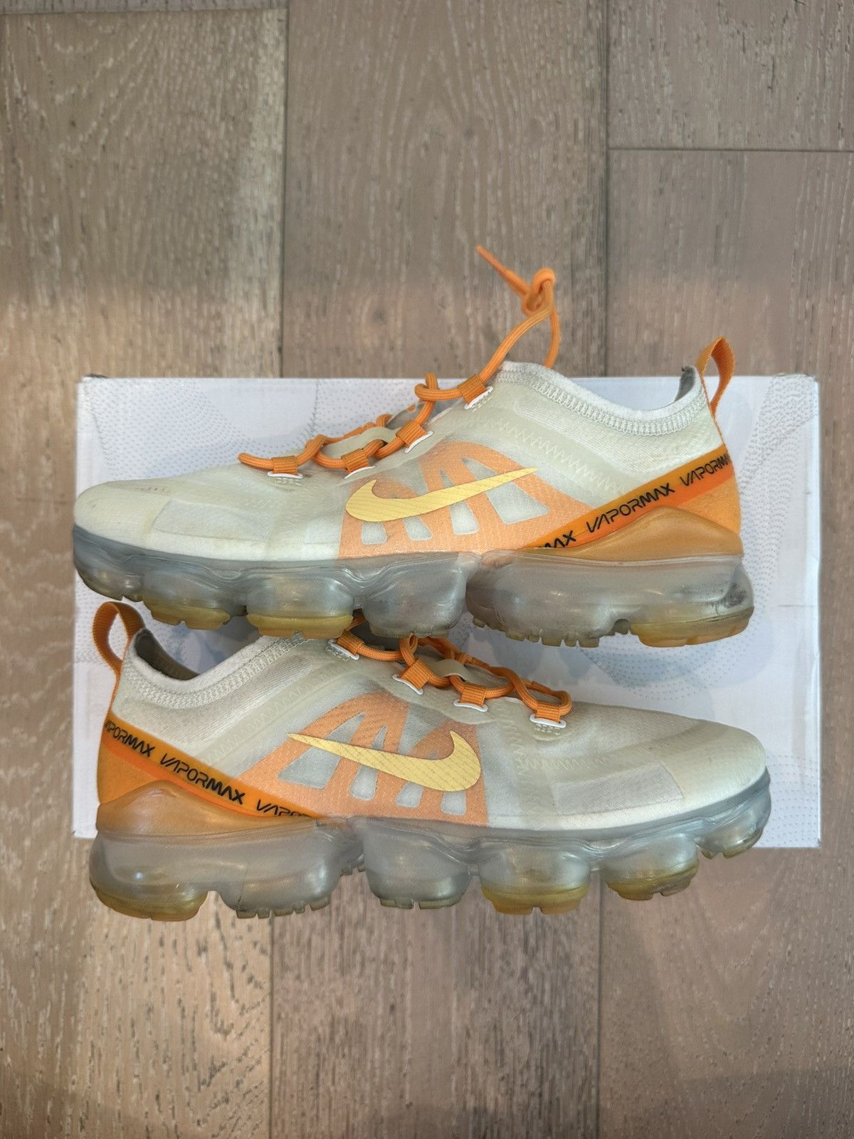 Nike Nike Air VaporMax 2019 White Orange Peel Size US 8 / IT 38 - 4 Thumbnail