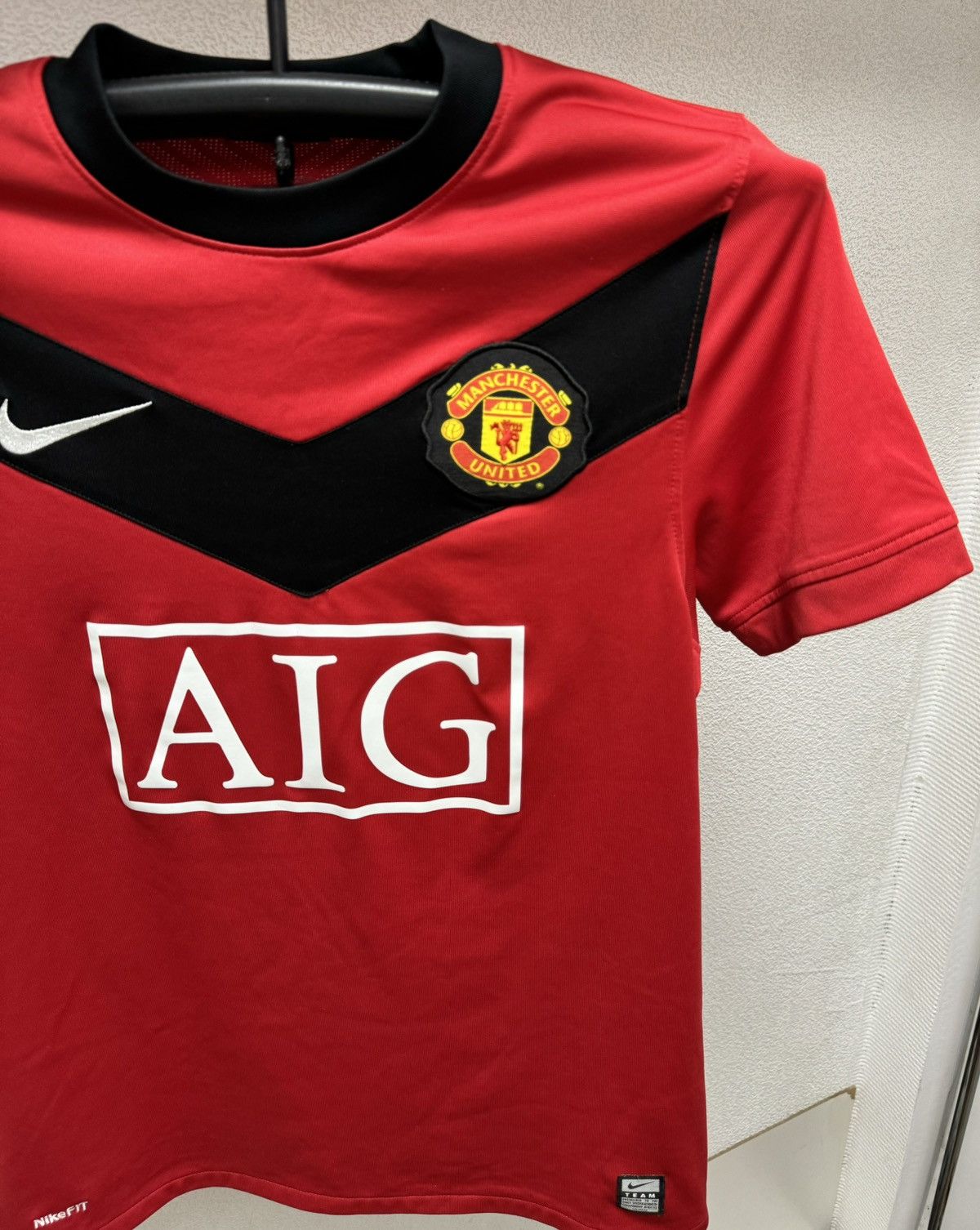 Nike Manchester united AIG red soccer jersey S 2009/10 Home Size US S / EU 44-46 / 1 - 5 Thumbnail
