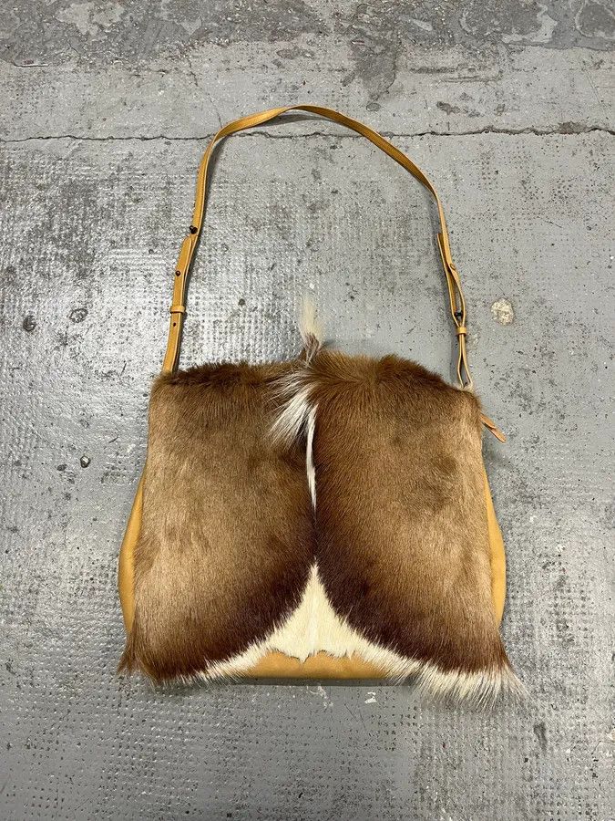 Dries Van Noten SS2015 Dries Van Noten Fur Beige Leather Shoulder Bag Size ONE SIZE - 1 Thumbnail
