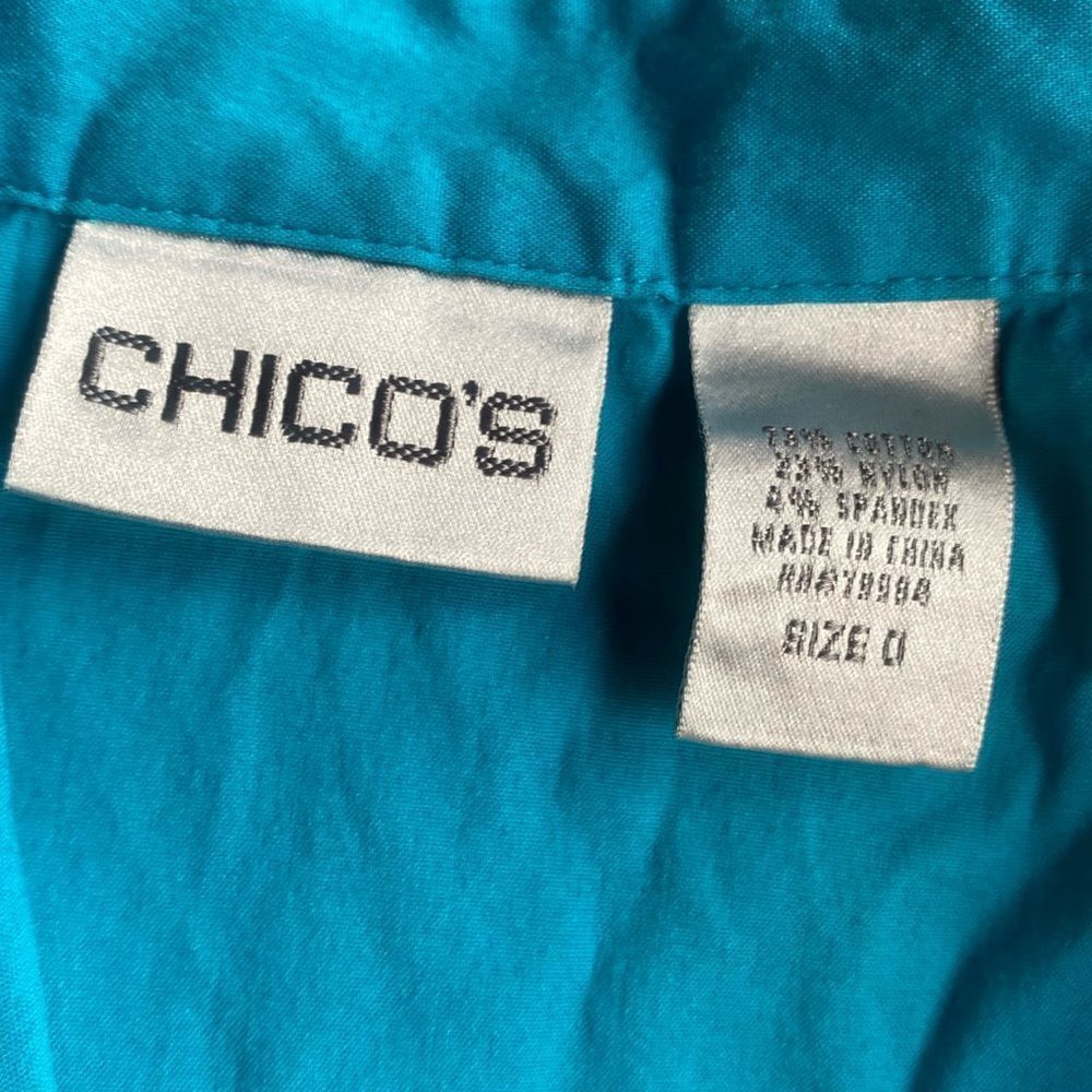 Chicos Chico’s Blue Short Sleeve Button Down Shirt Women’s Size 0 ( Size S / US 4 / IT 40 - 4 Thumbnail