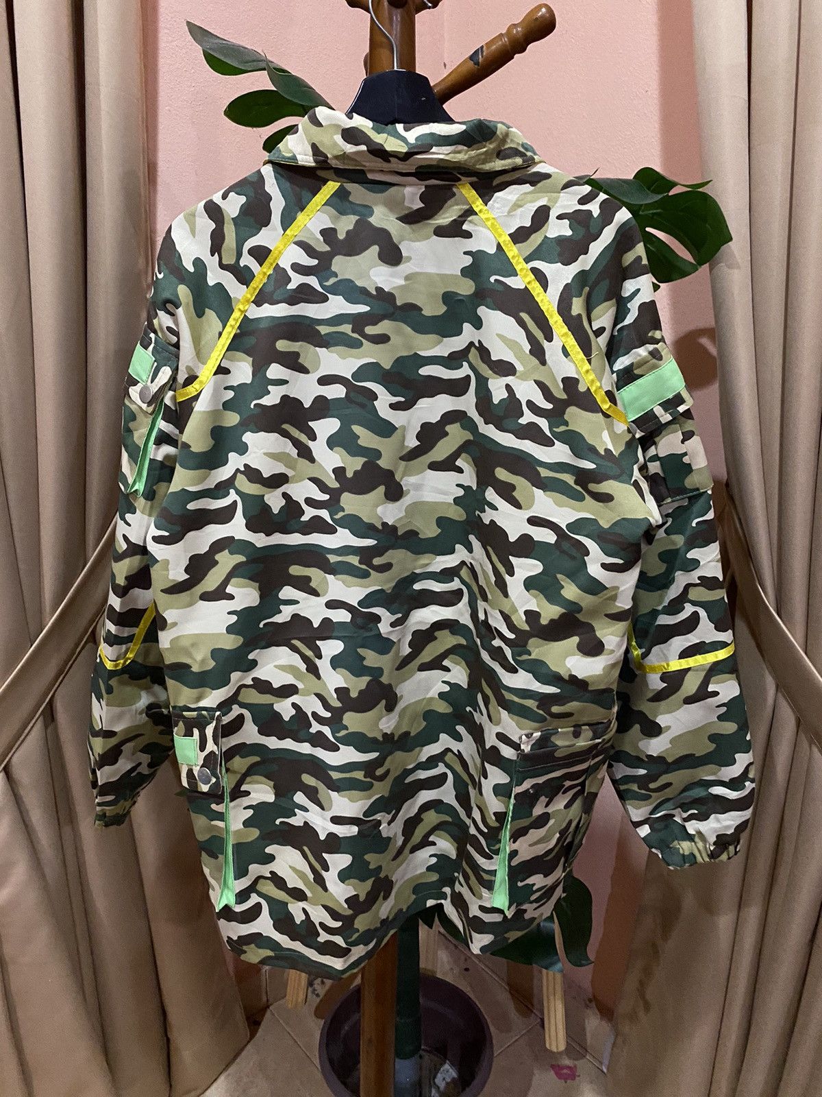 Other Camouflage Utility Jacket with Neon Accents Unique Outerwear Size US M / EU 48-50 / 2 - 7 Thumbnail
