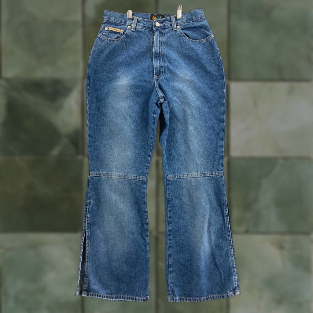 Vintage VINTAGE Action West Jeans Women 12 High Rise Denim Boot Cut Adult Regular Blue 80s 90s Classic Mens Womens Size 34" / US 12 / IT 48 - 1 Thumbnail
