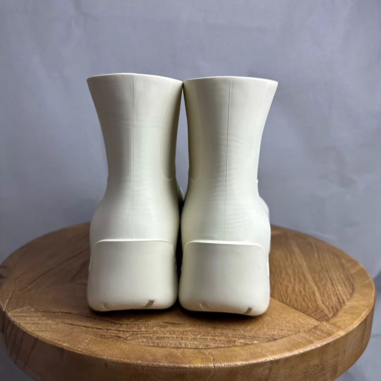Bottega Veneta BOTTEGA VENETA BV rain boots cream 40 98 new Size US 7 / EU 40 - 5 Thumbnail