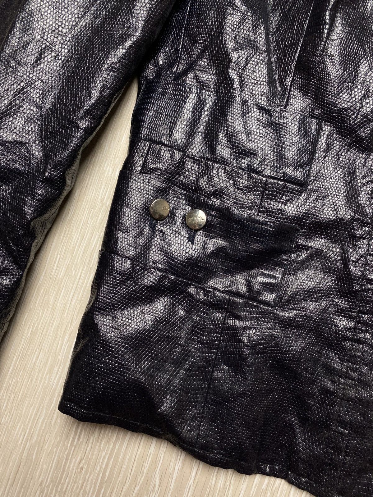 Versace Jeans Couture Vintage VJC Versace Jeans Couture Coated Linen Reptile S Size US S / EU 44-46 / 1 - 4 Thumbnail
