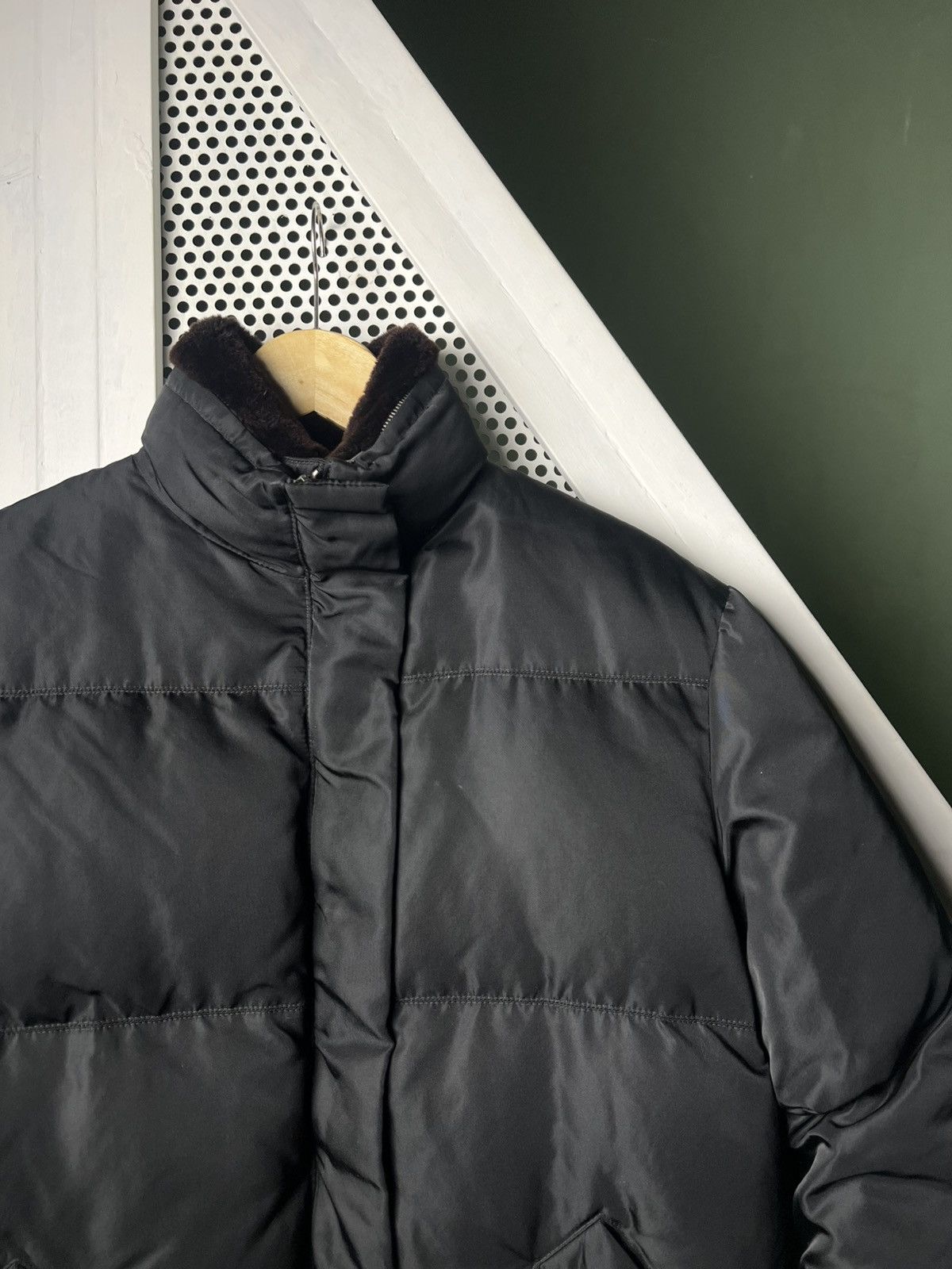 Gucci Vintage Gucci Tom Ford Era Down Jacket Detachable Fur Collar Size US M / EU 48-50 / 2 - 3 Thumbnail