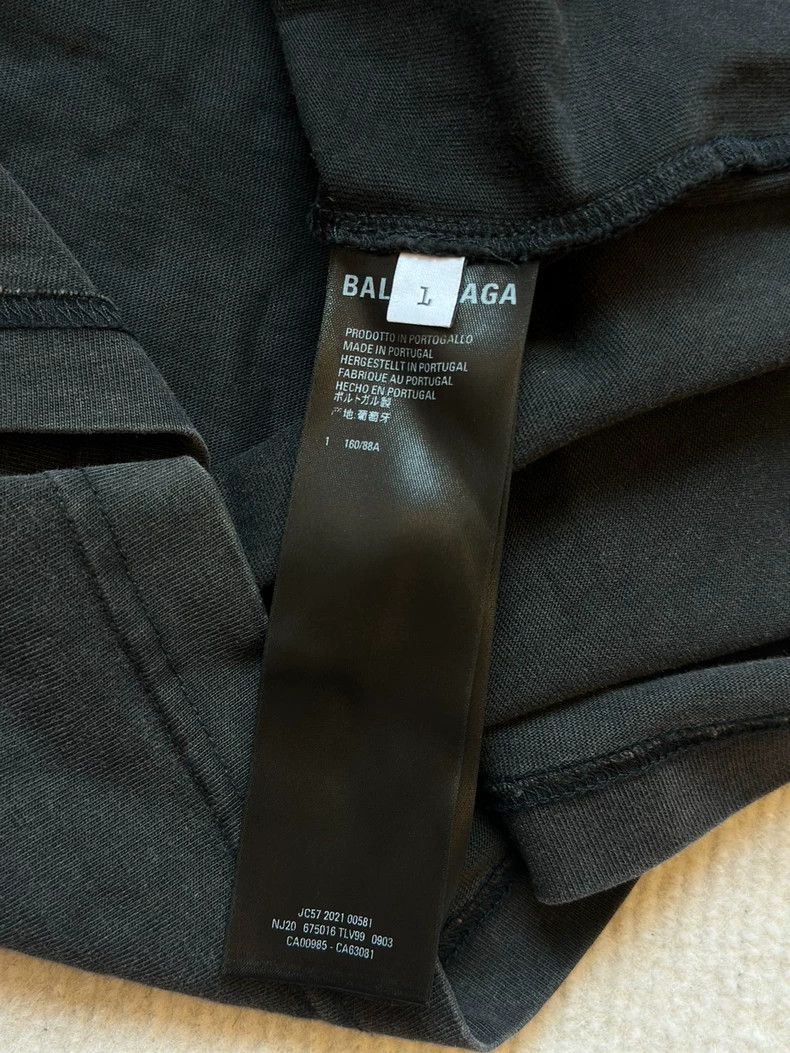 Balenciaga Balenciaga Sporty B Embroidery Washed Black Worn Short Slee Size US S / EU 44-46 / 1 - 4 Thumbnail