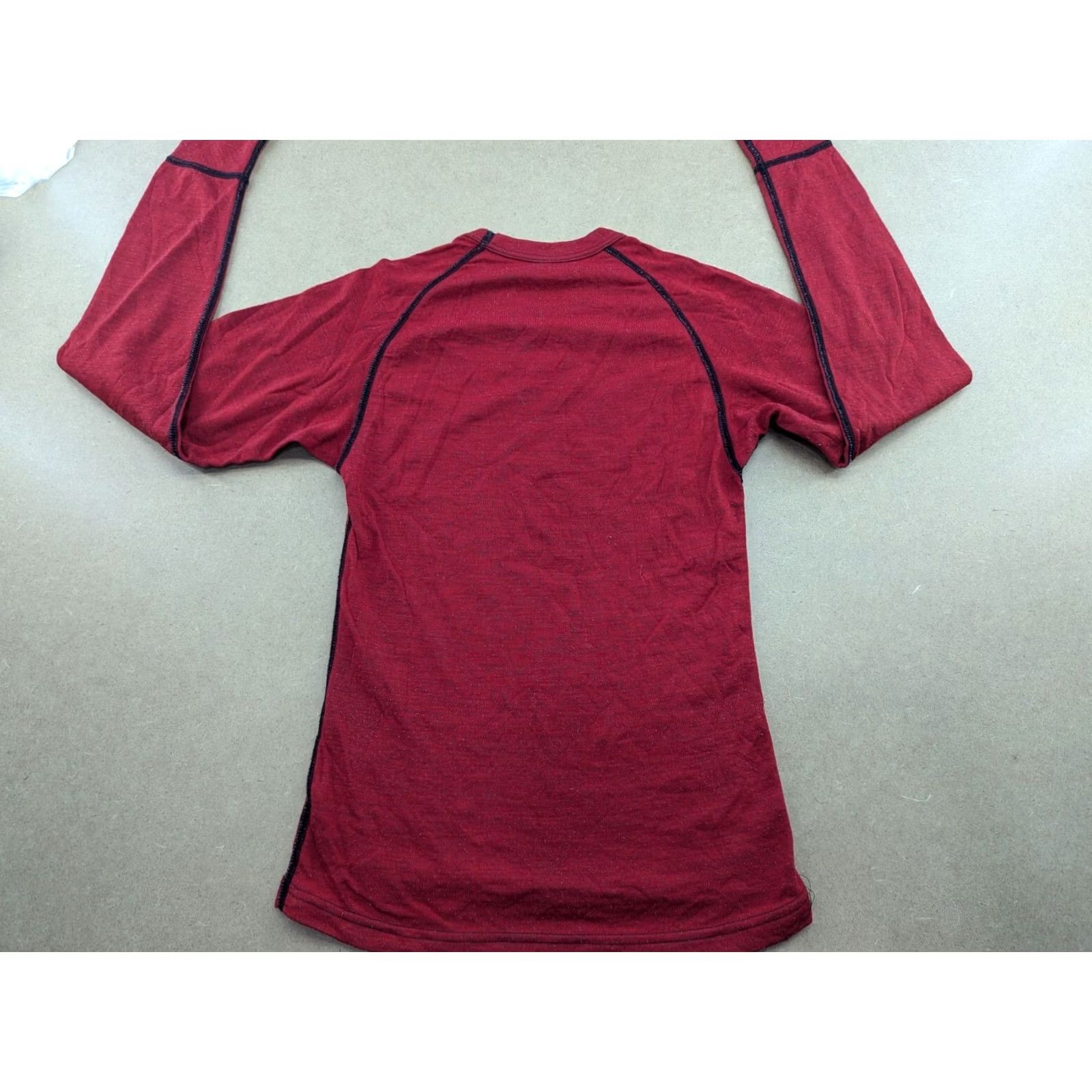 Vintage Devold Base Layer Shirt Womens Small Red Outdoor Sport Ski Wool Blend Thermal T-Shirt Size S / US 4 / IT 40 - 2 Thumbnail