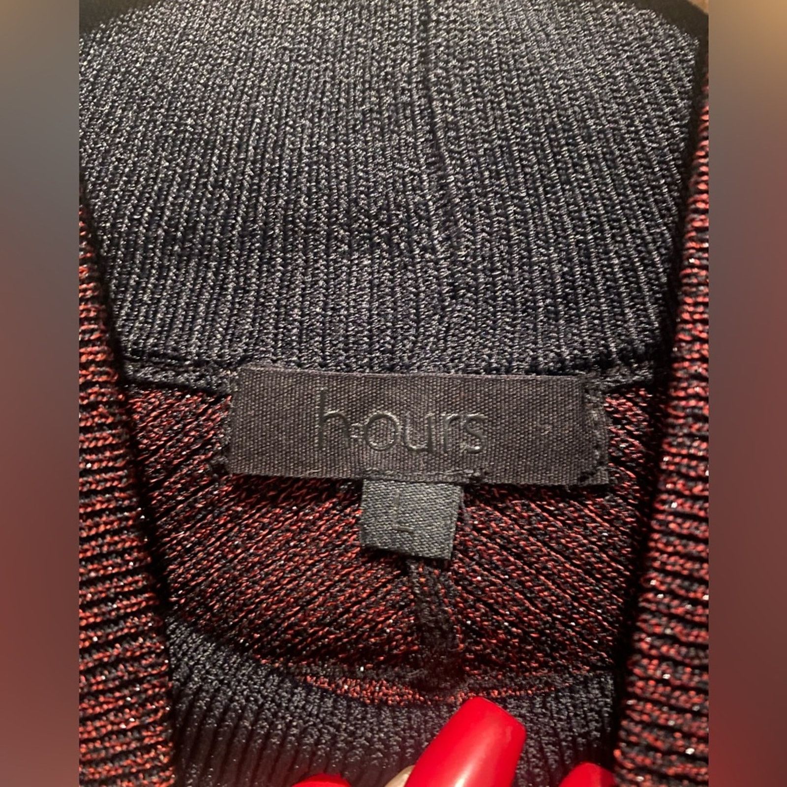 REVOLVE H:ours Willow Open Back Mini Chain in Black Metallic Red L Size L / US 10 / IT 46 - 5 Thumbnail