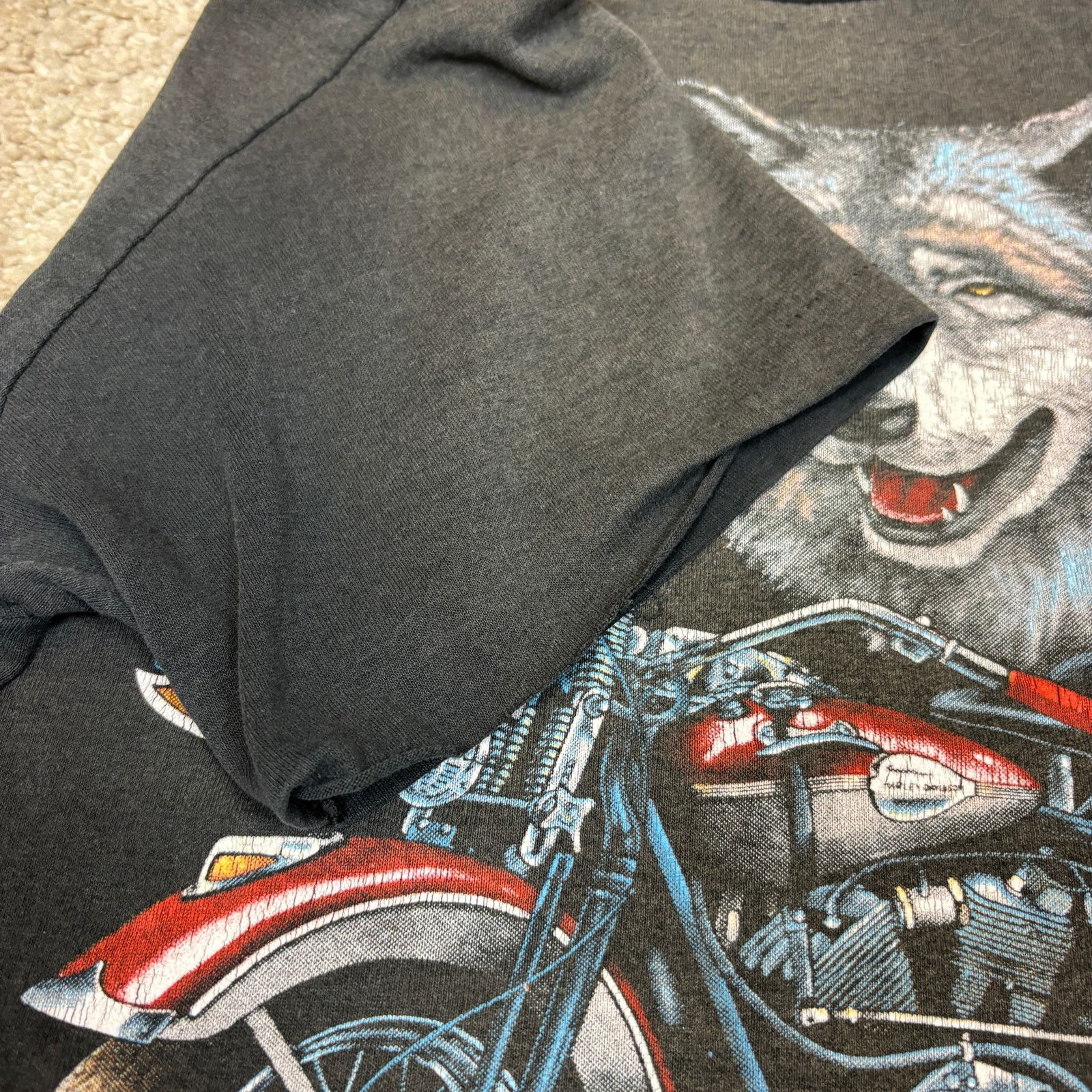 Harley Davidson Vintage 80s Harley Davidson 3D Emblem T Shirt XL Faded Size US XL / EU 56 / 4 - 10 Thumbnail