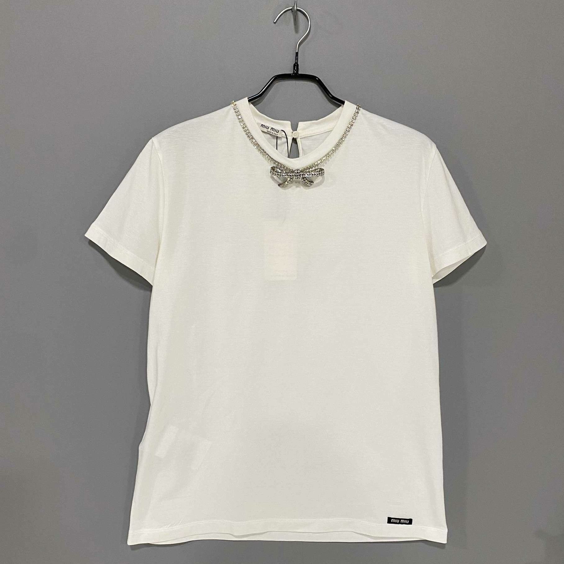 Miu Miu Miu Miu White T-Shirt M Women Size M / US 6-8 / IT 42-44 - 1 Thumbnail
